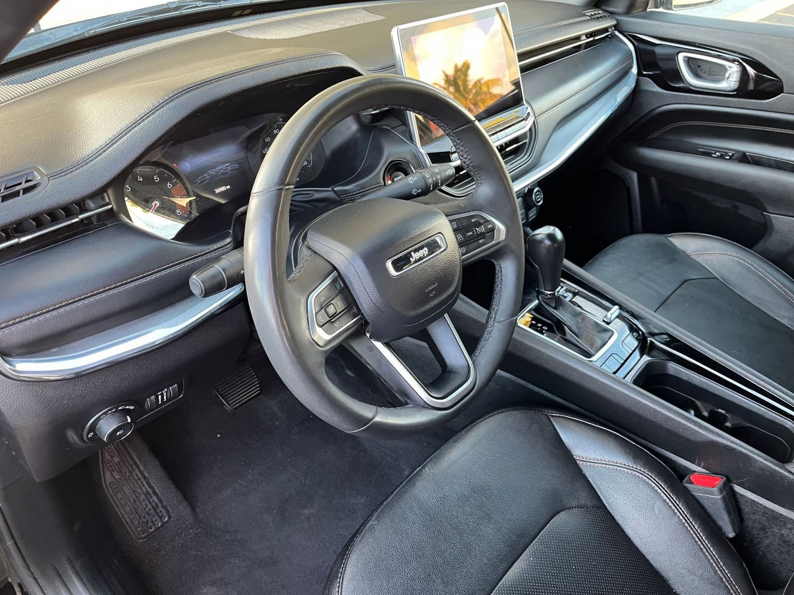 Thumbnail: 2023 Jeep Compass - 35