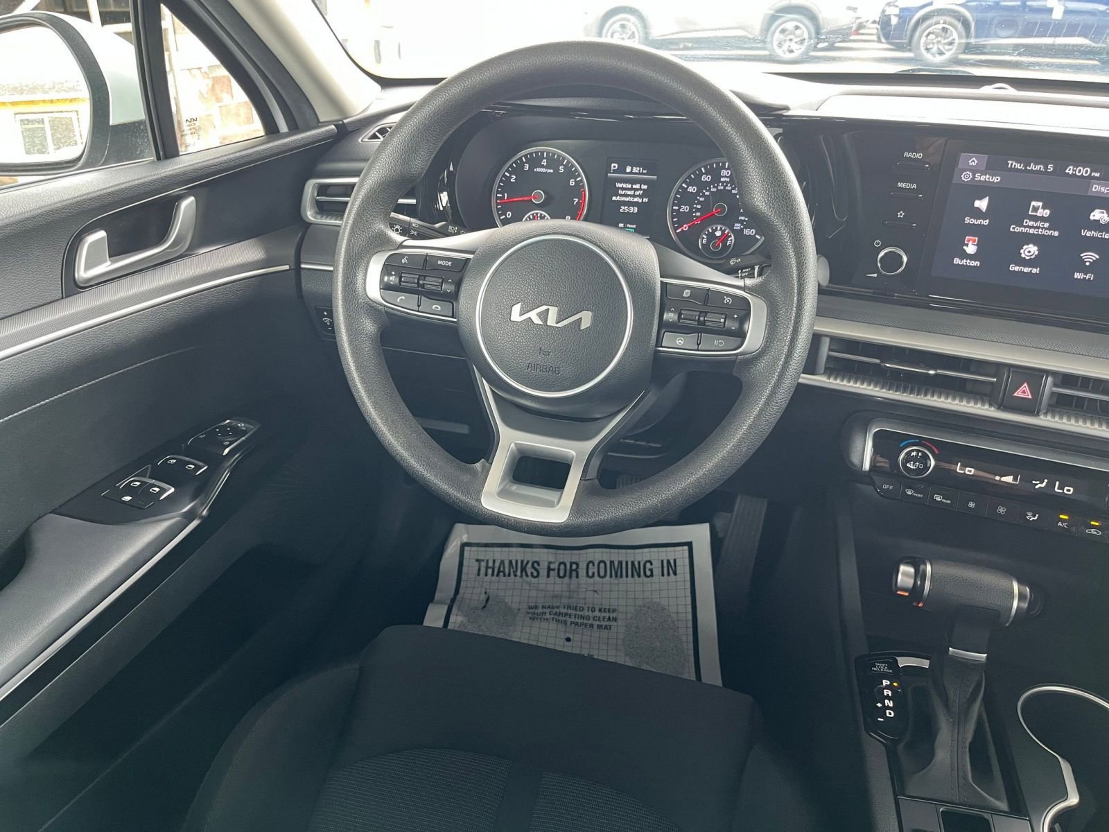 Thumbnail: 2023 Kia K5 - 32