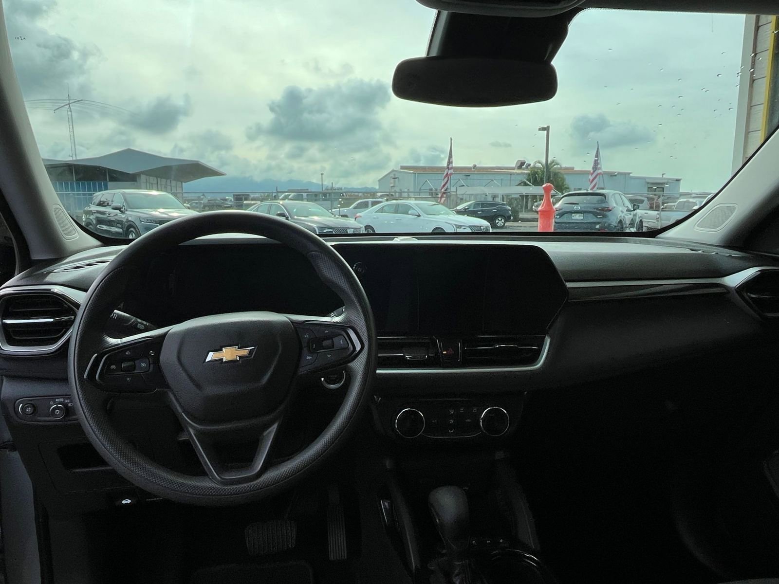 Thumbnail: 2025 Chevrolet TrailBlazer - 32