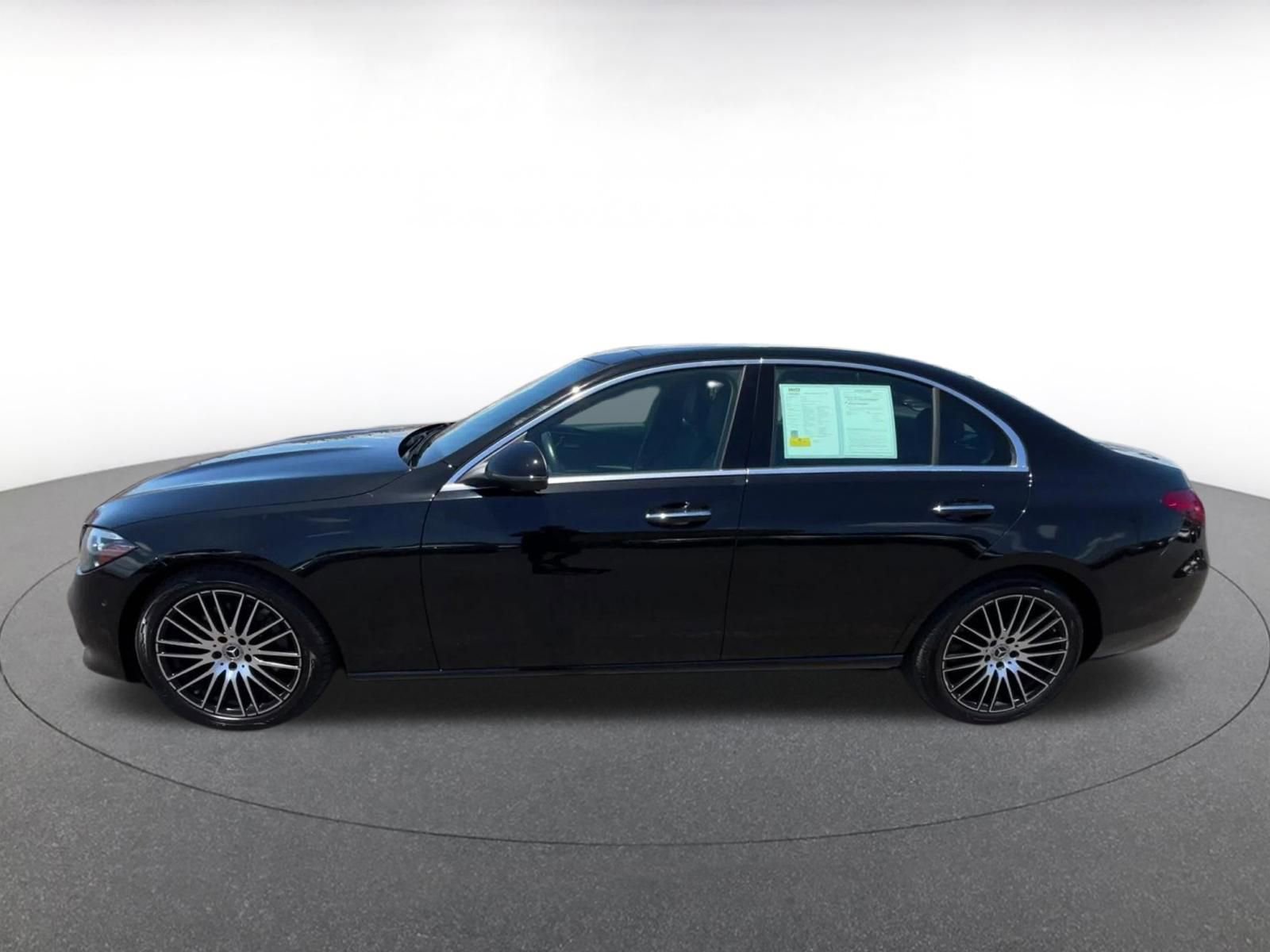Thumbnail: 2024 Mercedes-Benz C-Class - 9
