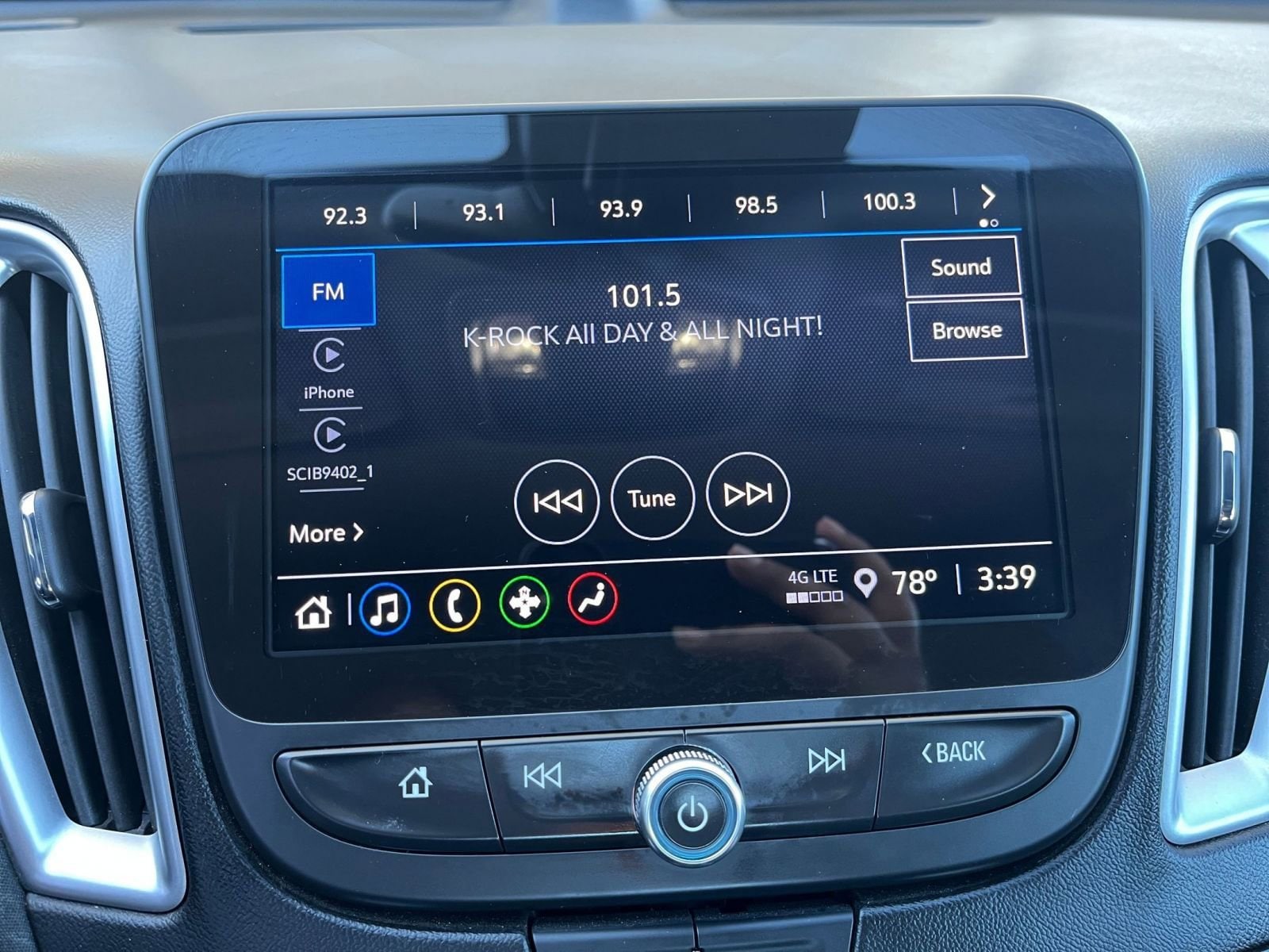 Thumbnail: 2024 Chevrolet Malibu - 21