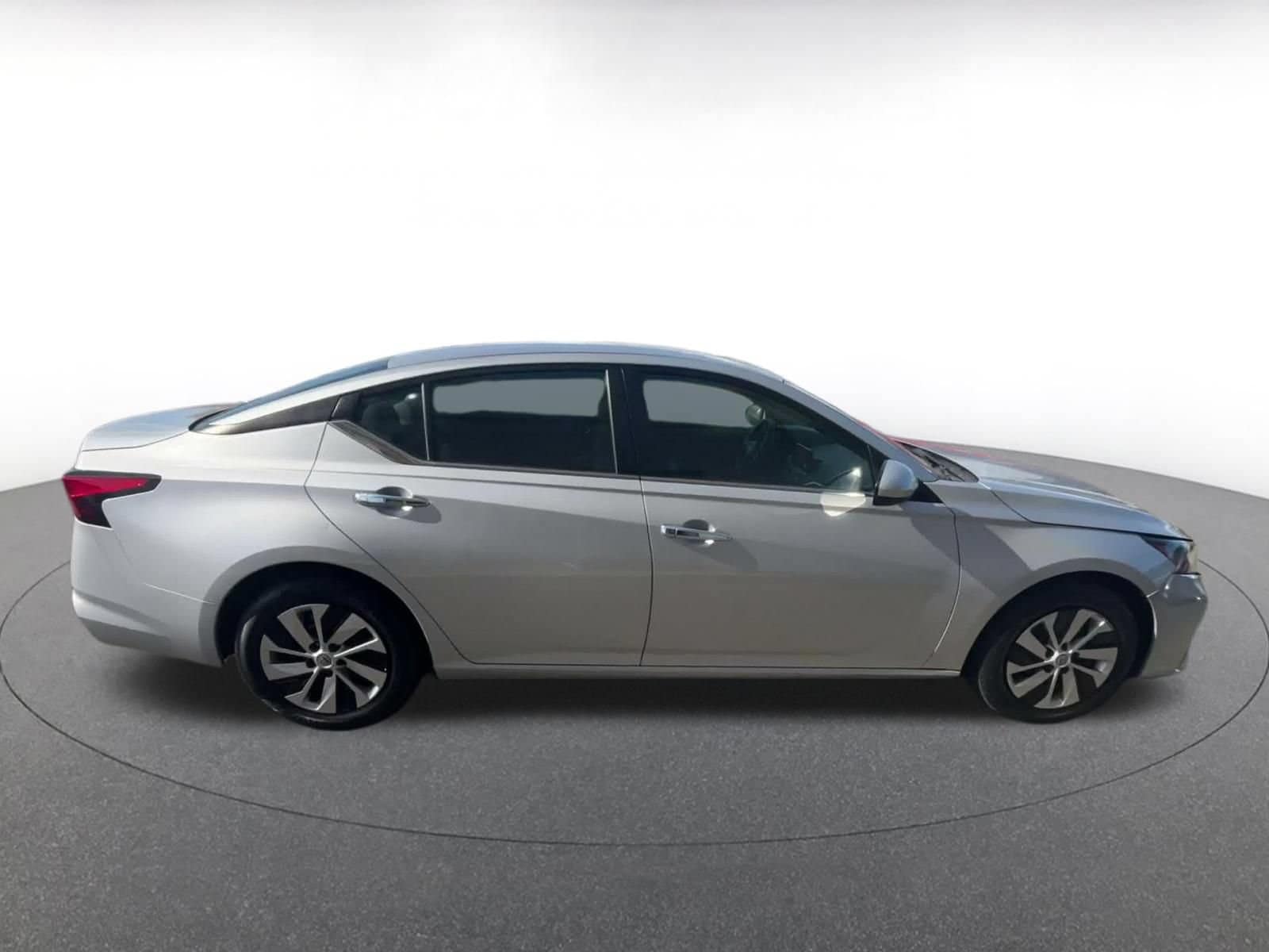 Thumbnail: 2023 Nissan Altima - 13