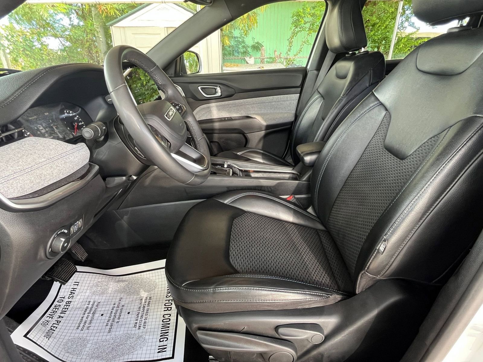 Thumbnail: 2023 Jeep Compass - 25