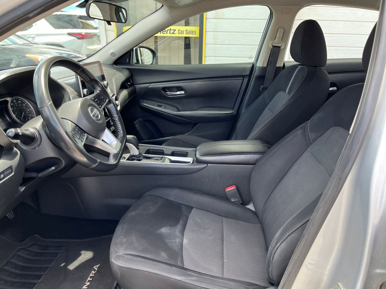Thumbnail: 2021 Nissan Sentra - 24