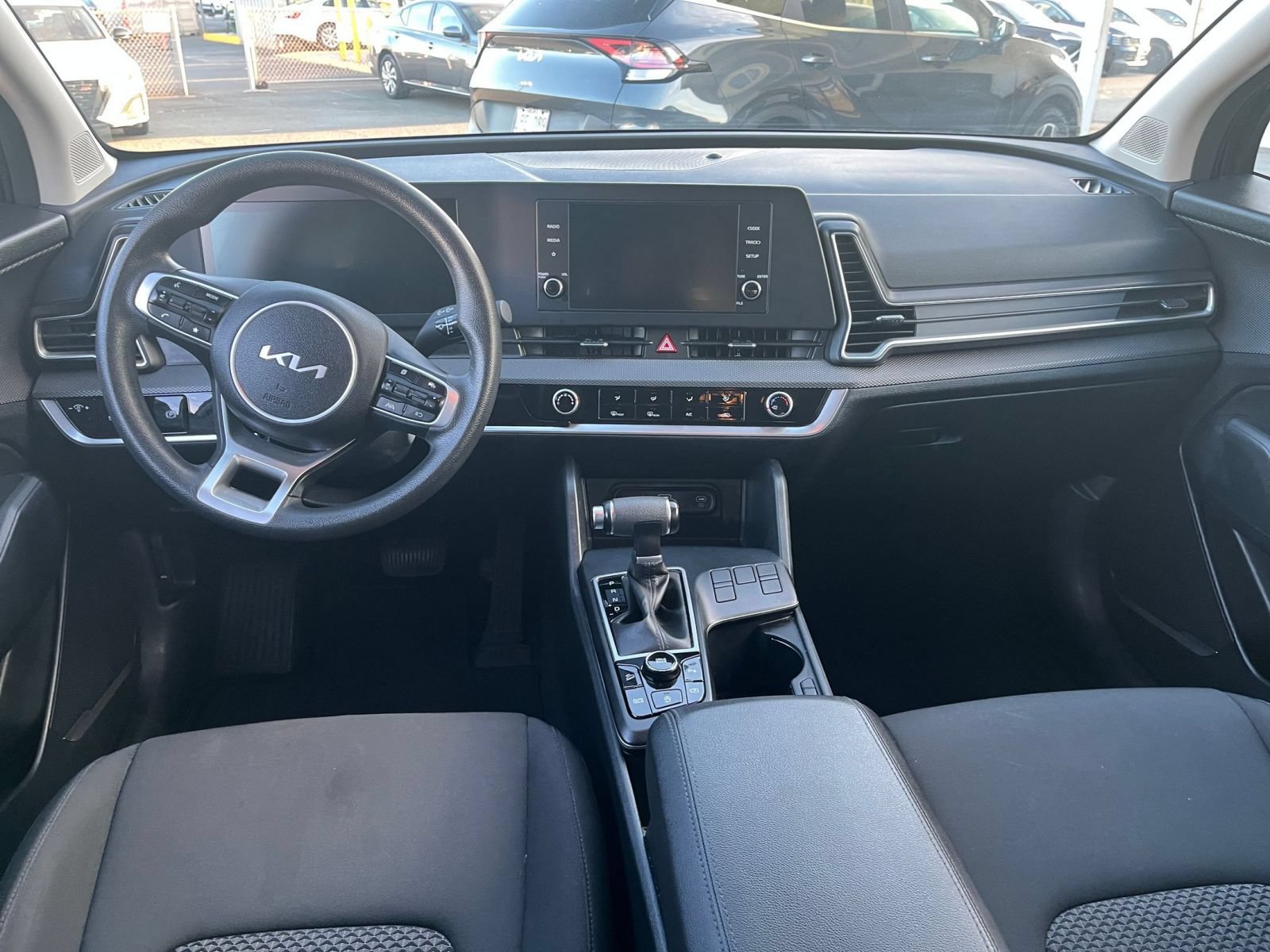 Thumbnail: 2025 Kia Sportage - 32