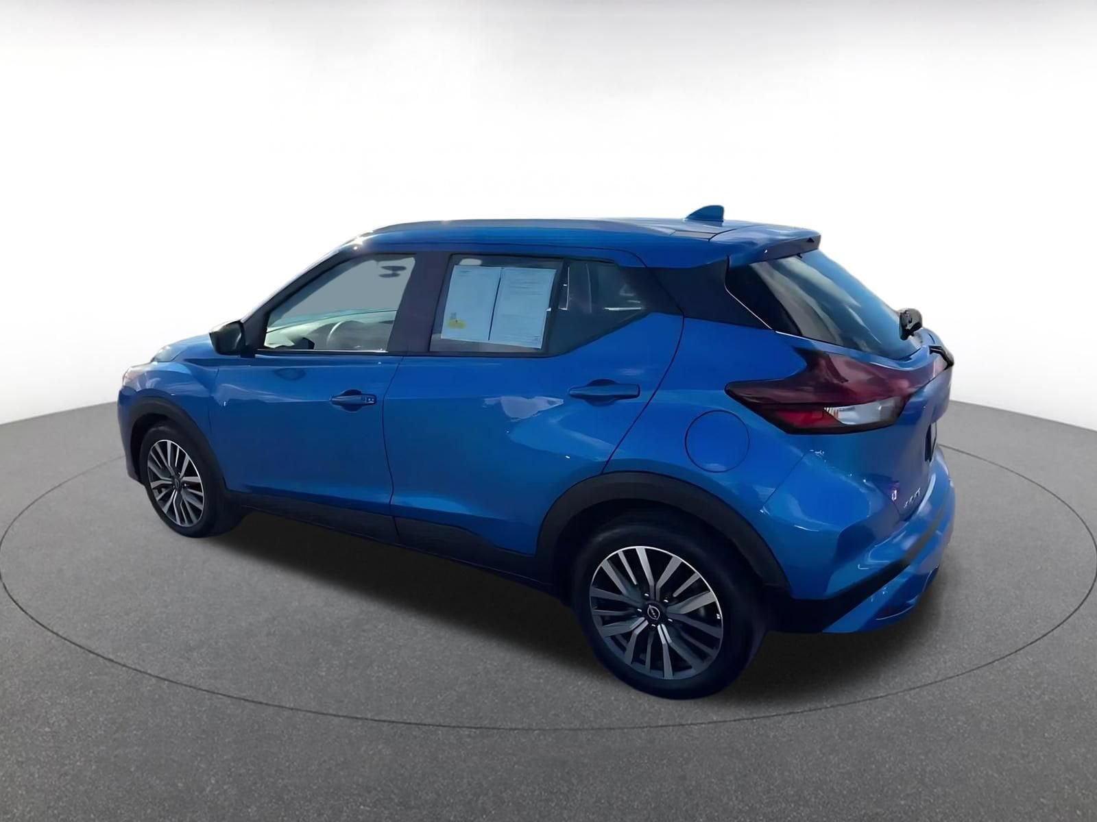 Thumbnail: 2024 Nissan Kicks - 9