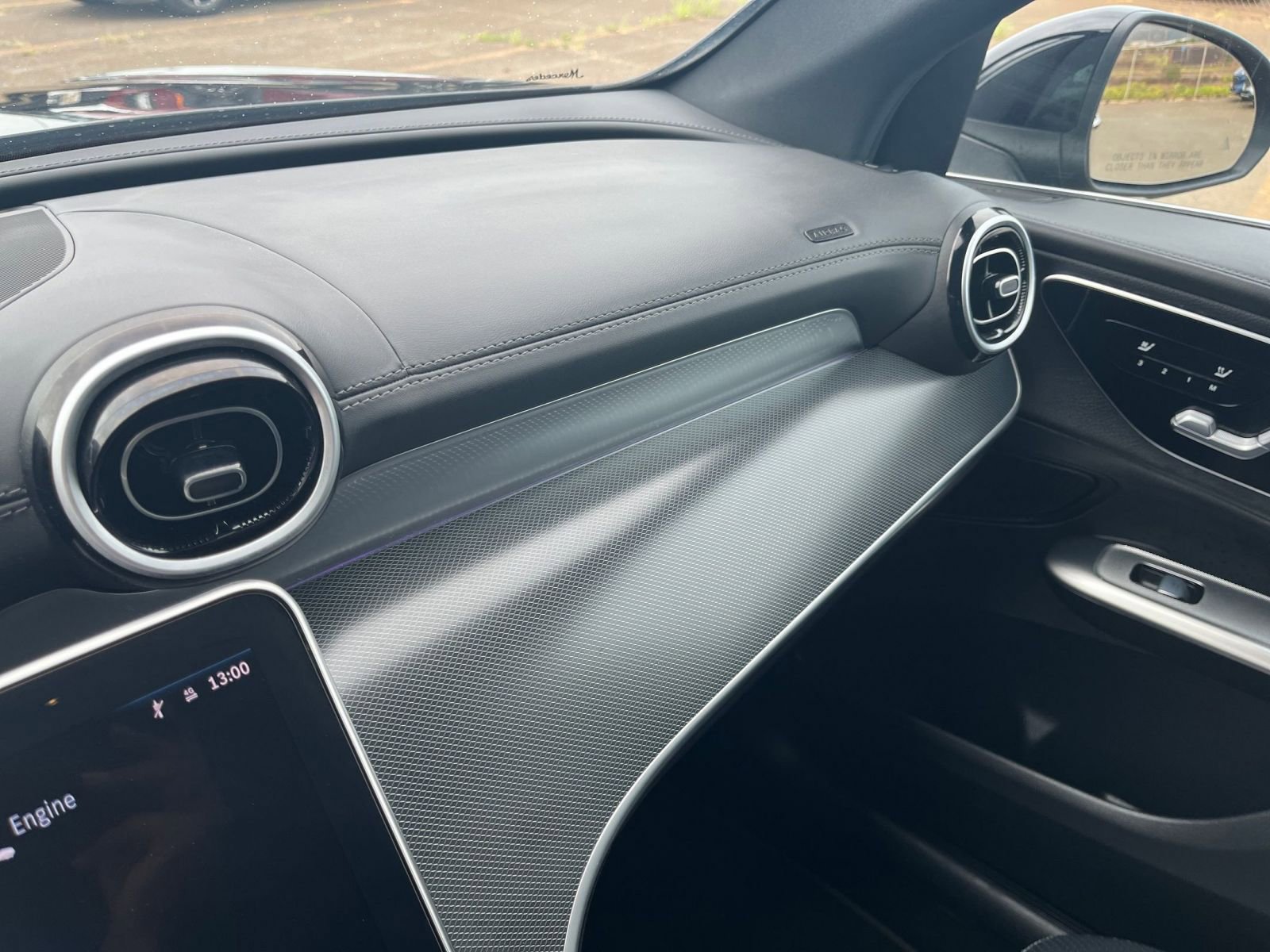 Thumbnail: 2024 Mercedes-Benz GLC - 35