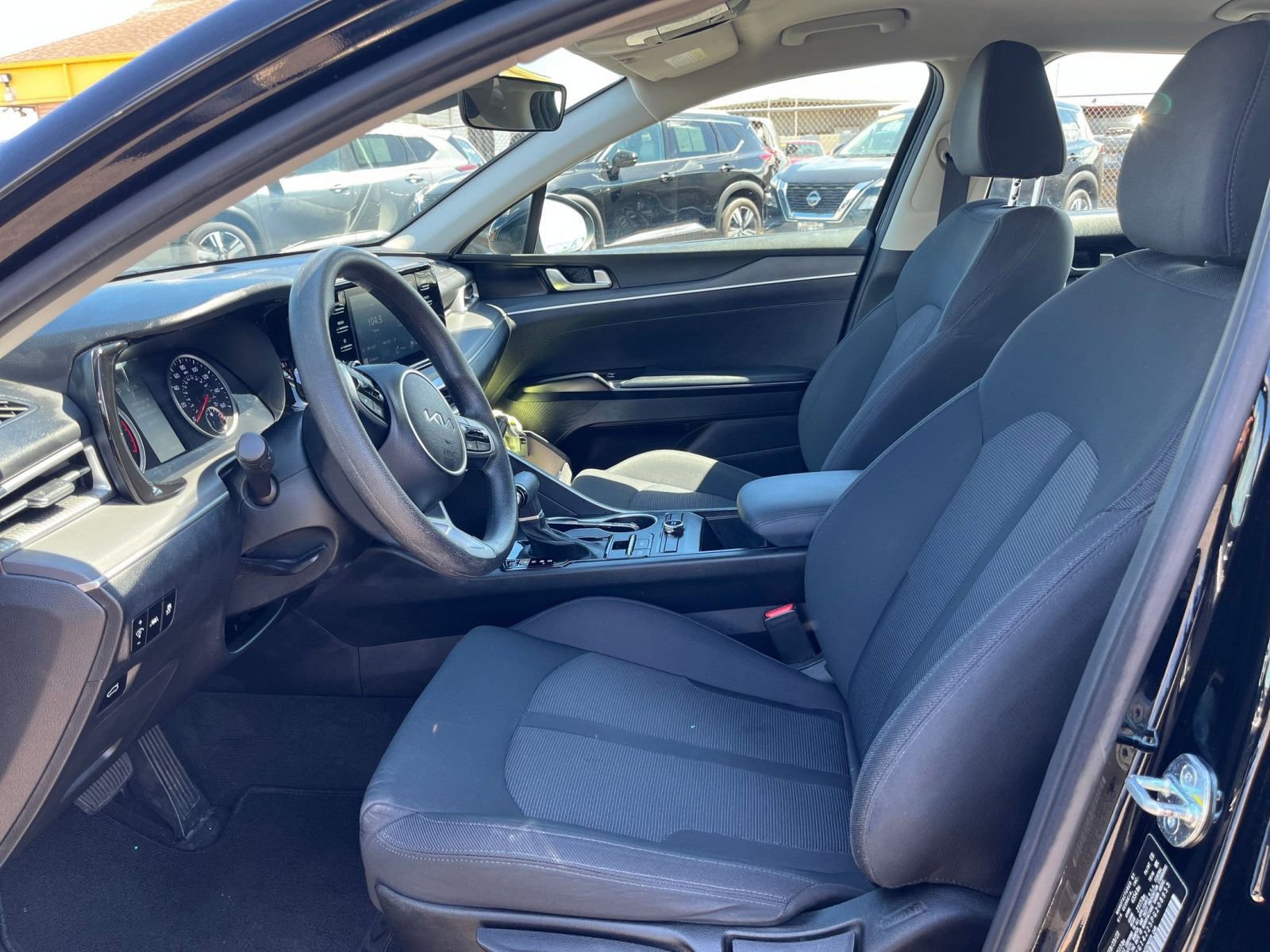 Thumbnail: 2023 Kia K5 - 24