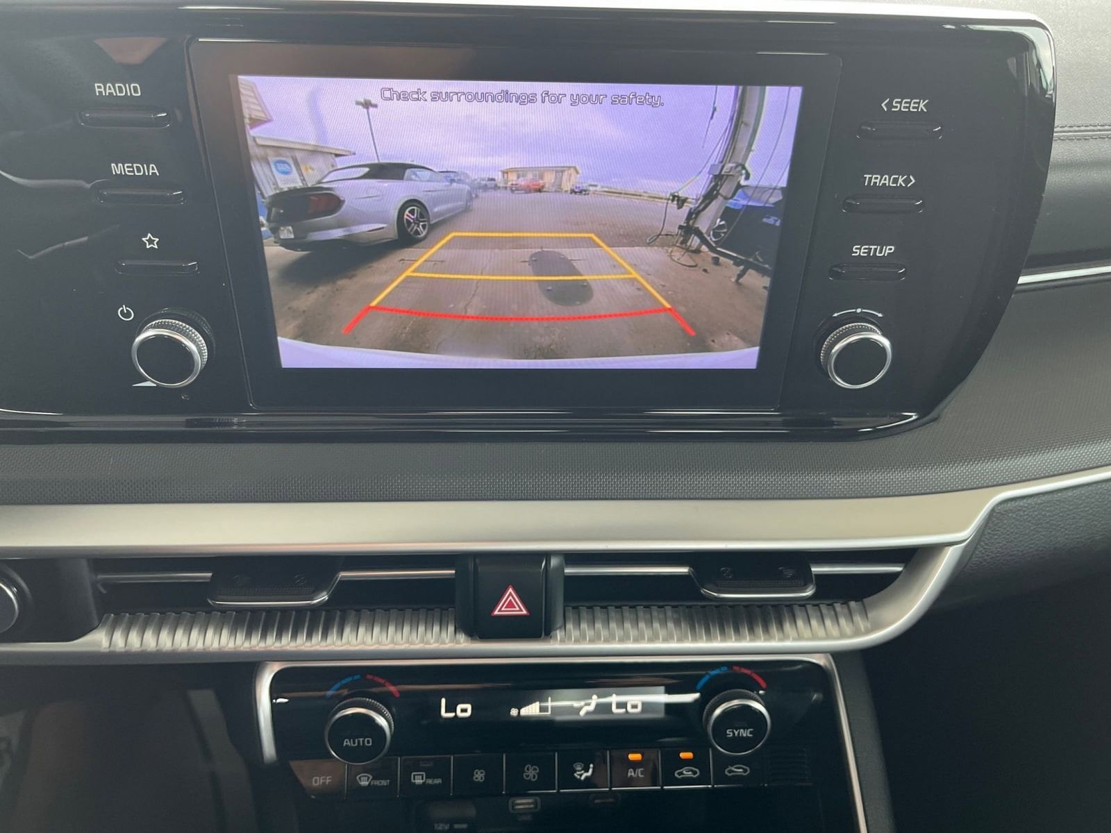 Thumbnail: 2023 Kia K5 - 17
