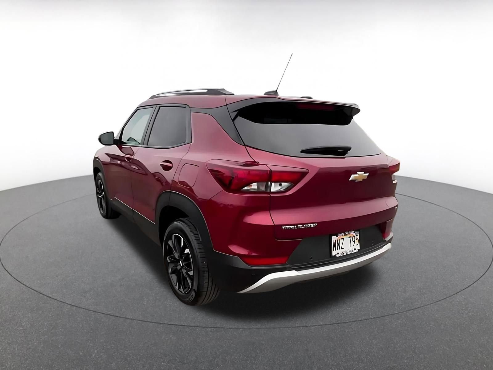 Thumbnail: 2023 Chevrolet TrailBlazer - 11