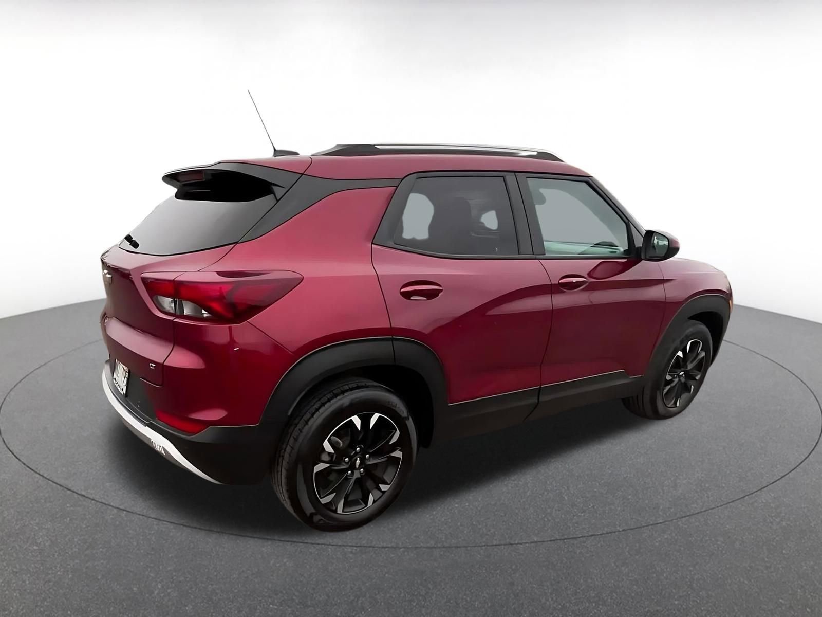 Thumbnail: 2023 Chevrolet TrailBlazer - 15