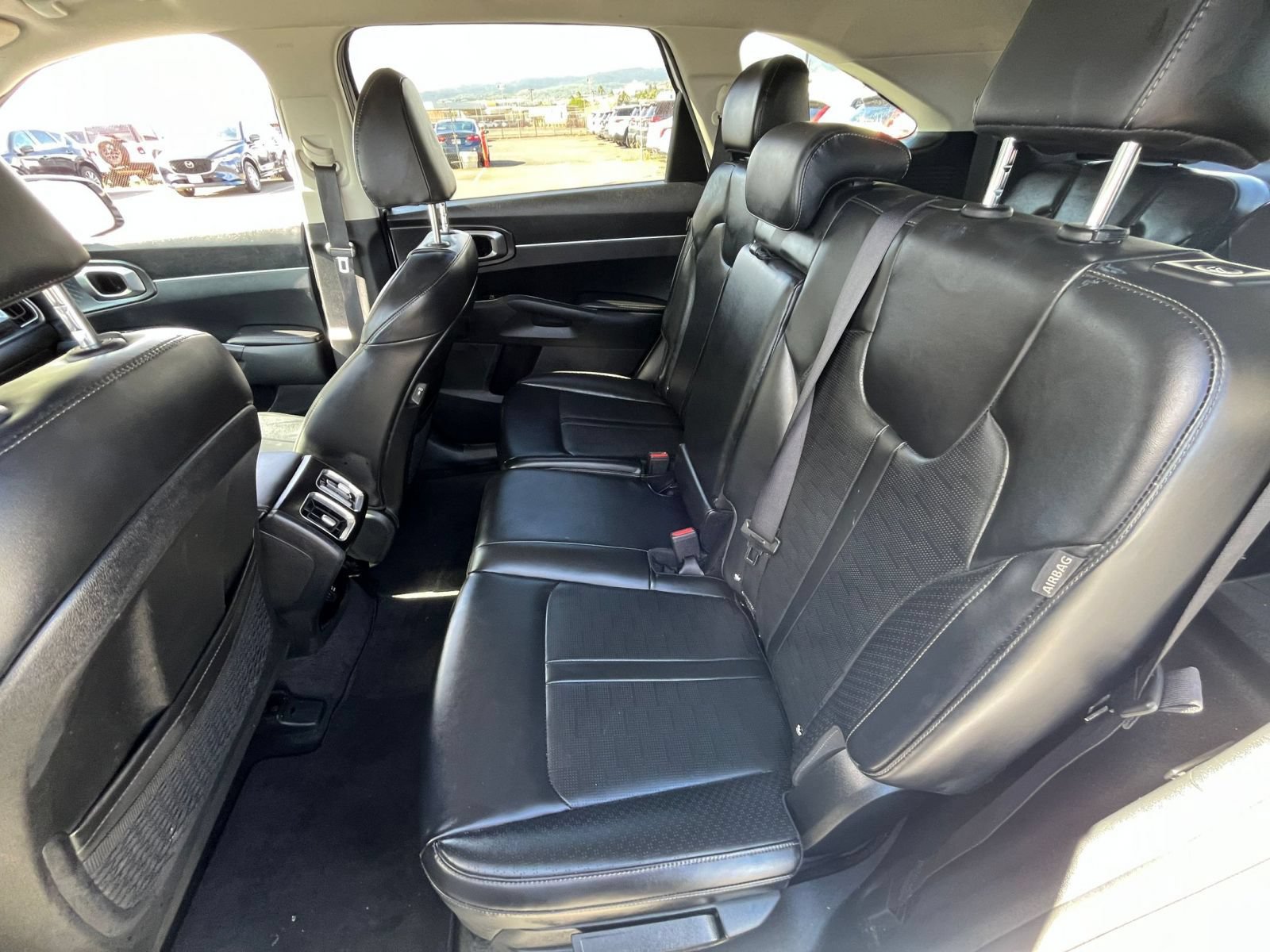 Thumbnail: 2024 Kia Sorento - 27