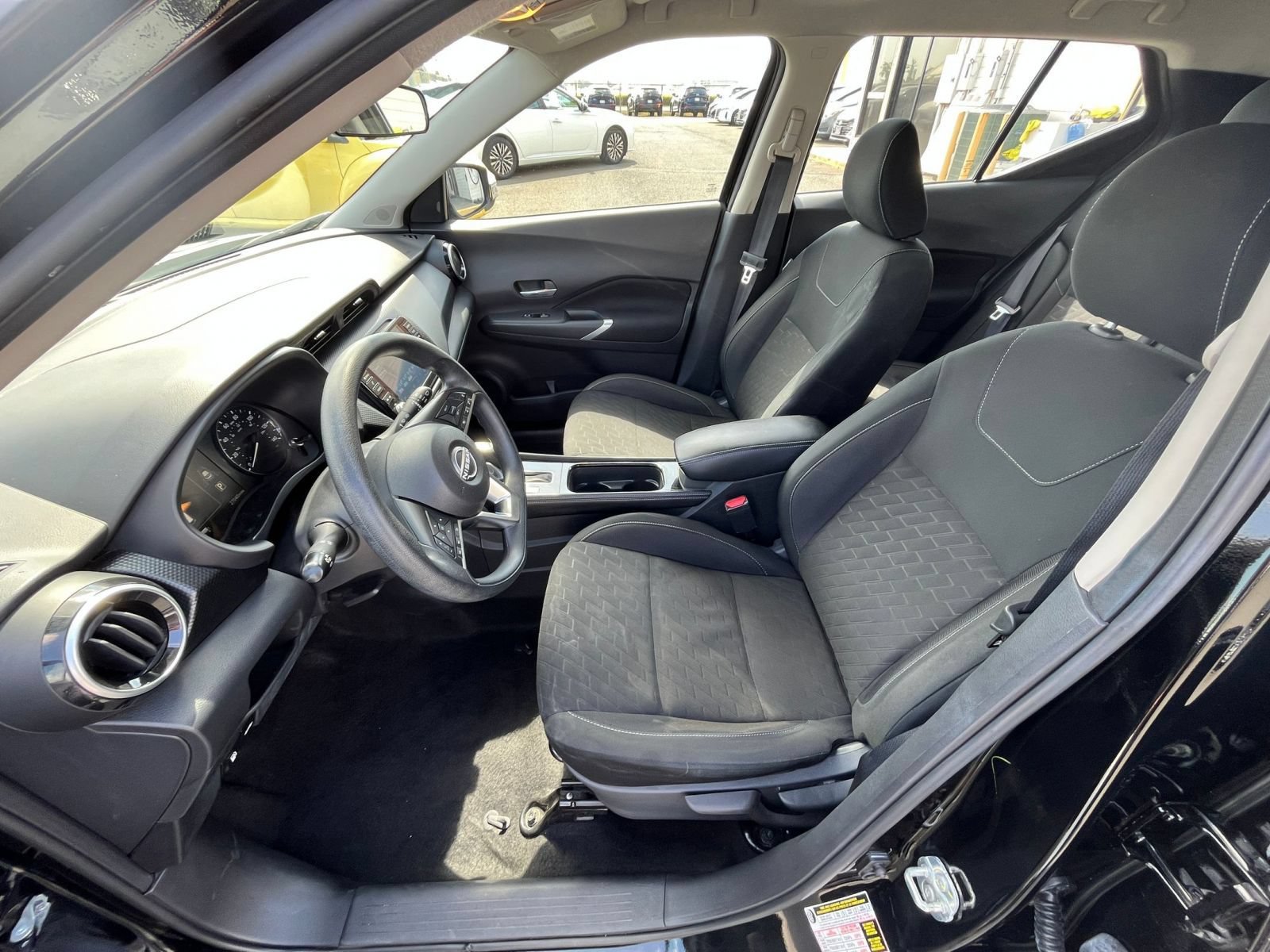 Thumbnail: 2024 Nissan Kicks - 25