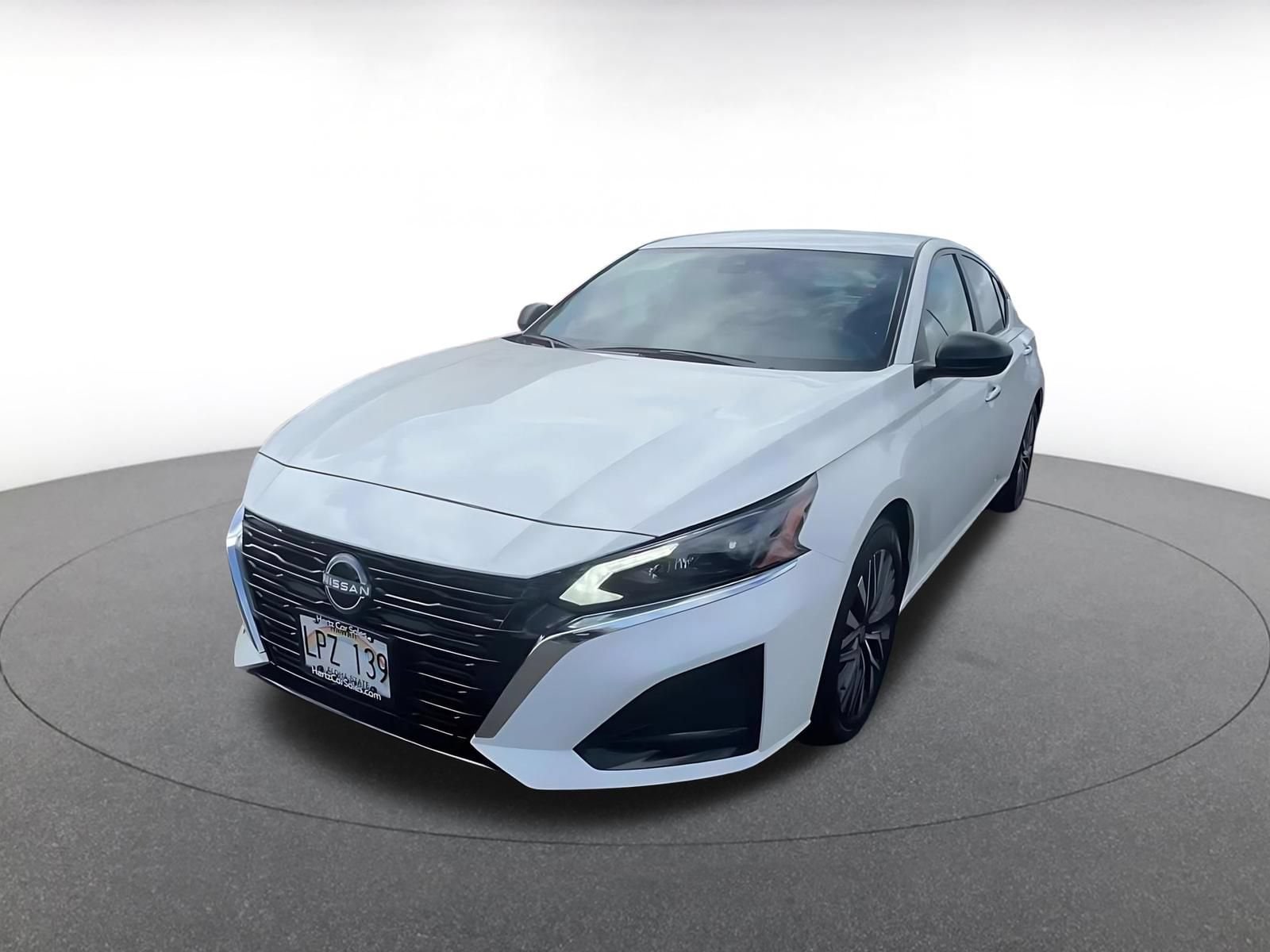 Thumbnail: 2025 Nissan Altima - 7