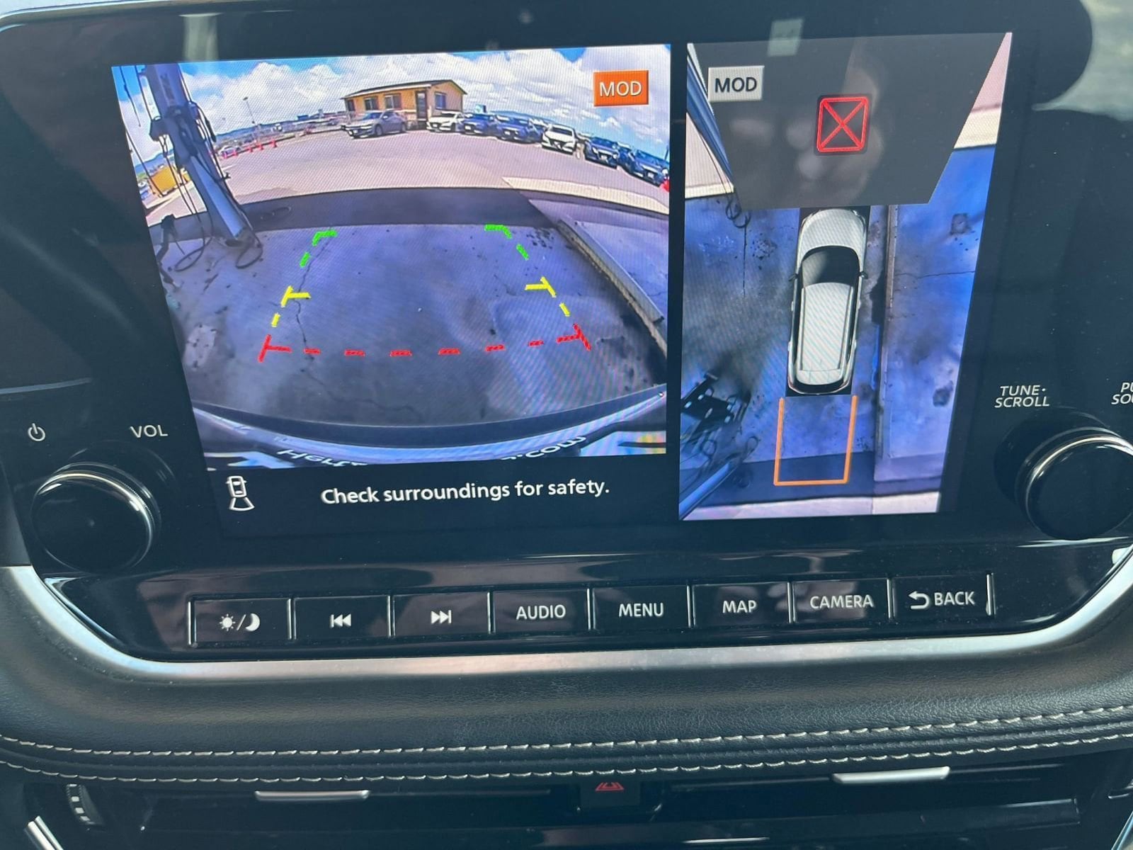 Thumbnail: 2023 Nissan Rogue - 17