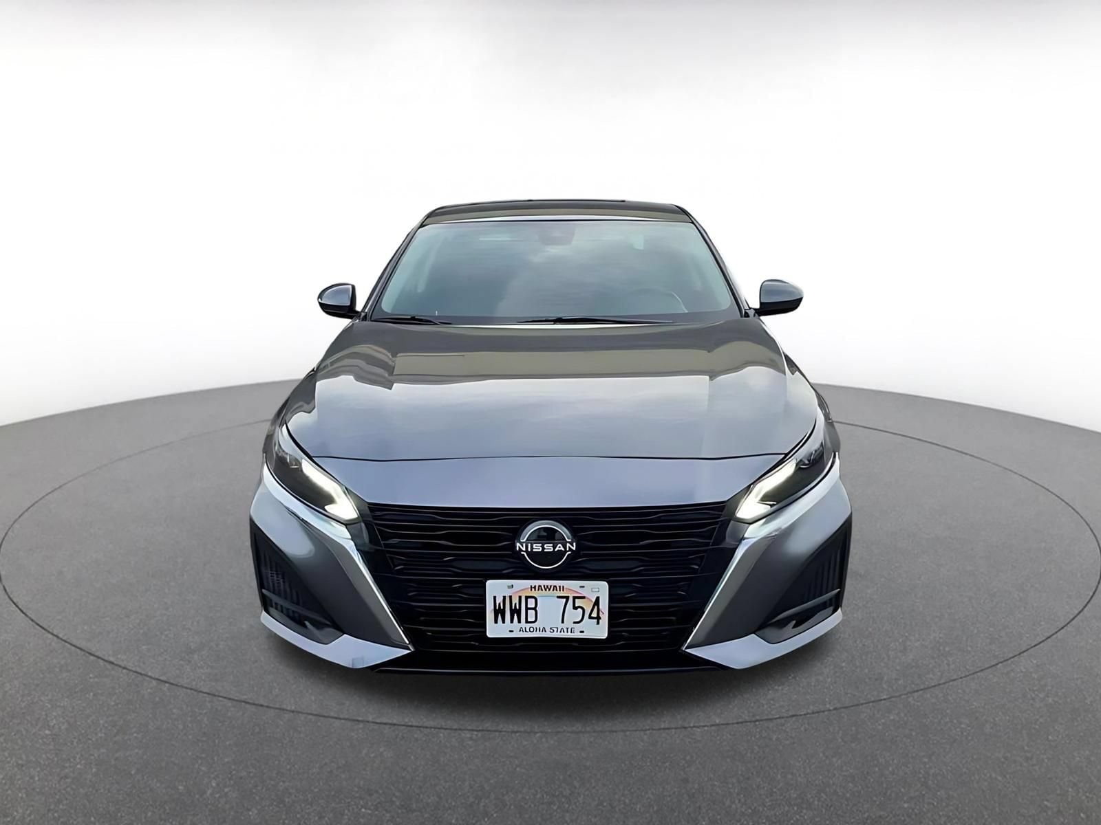 Thumbnail: 2023 Nissan Altima - 4