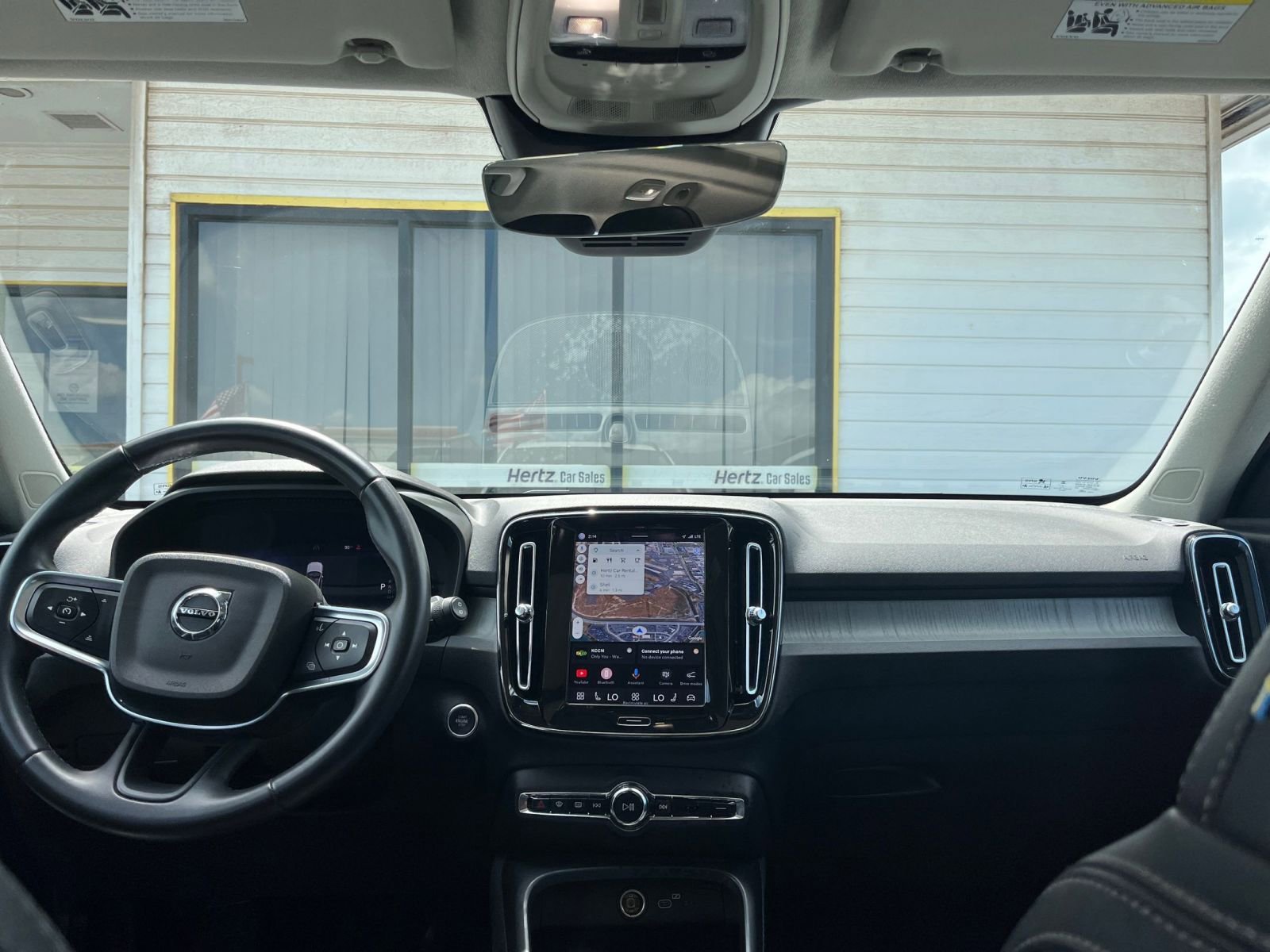 Thumbnail: 2024 Volvo XC40 - 34