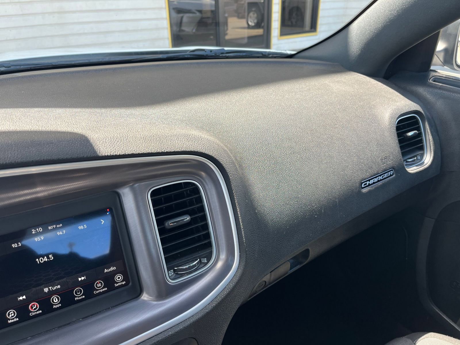 Thumbnail: 2022 Dodge Charger - 35