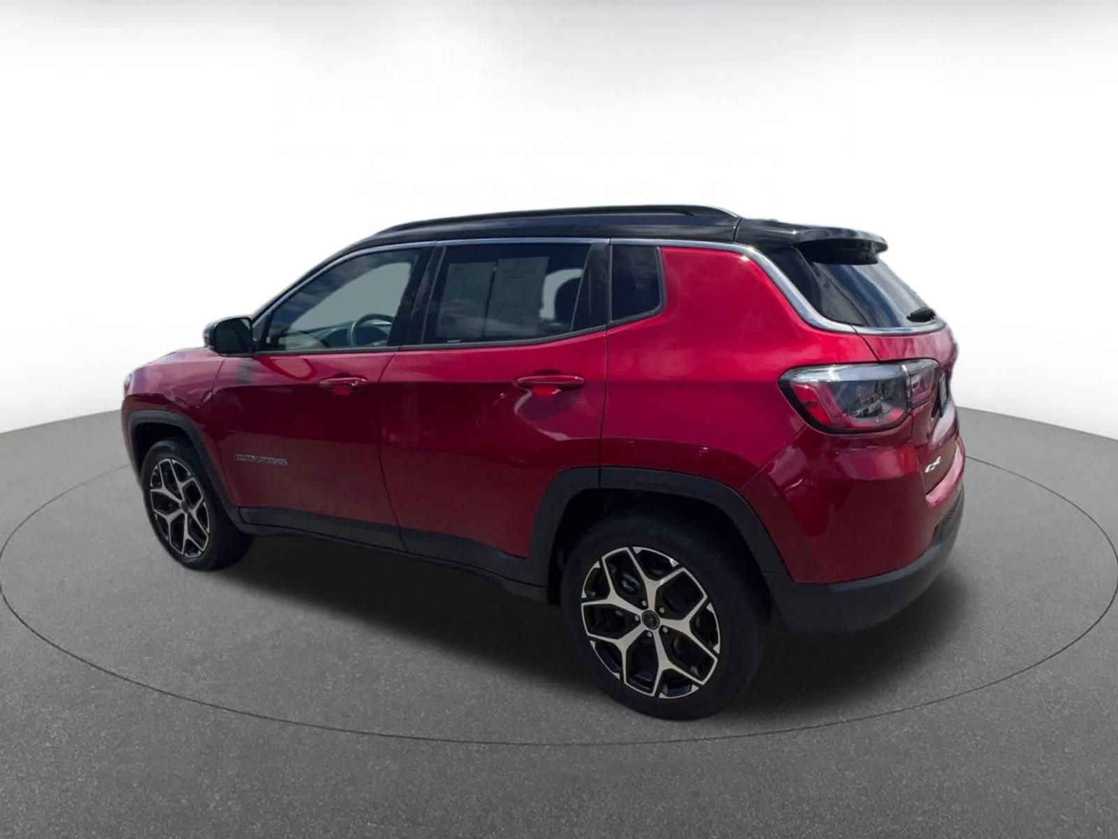 Thumbnail: 2025 Jeep Compass - 10