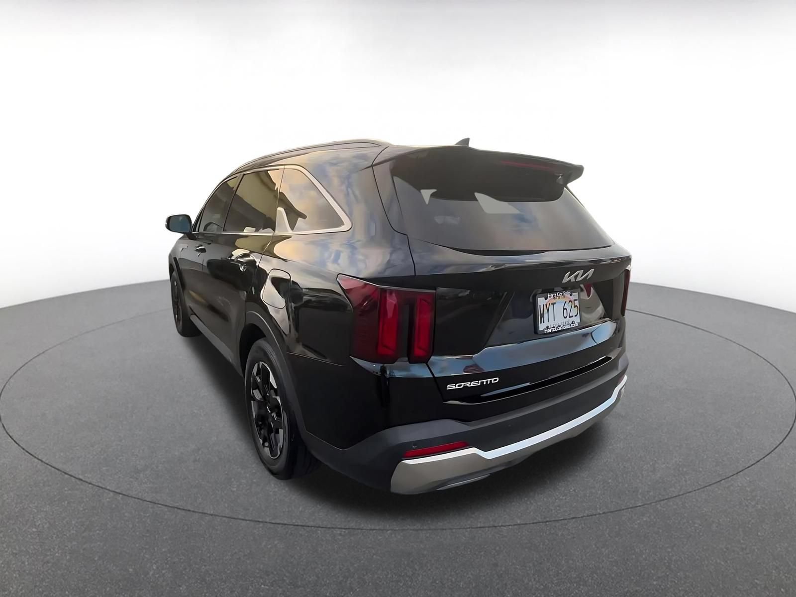 Thumbnail: 2024 Kia Sorento - 10