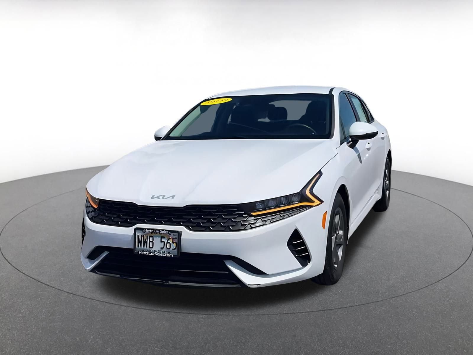 Thumbnail: 2023 Kia K5 - 4