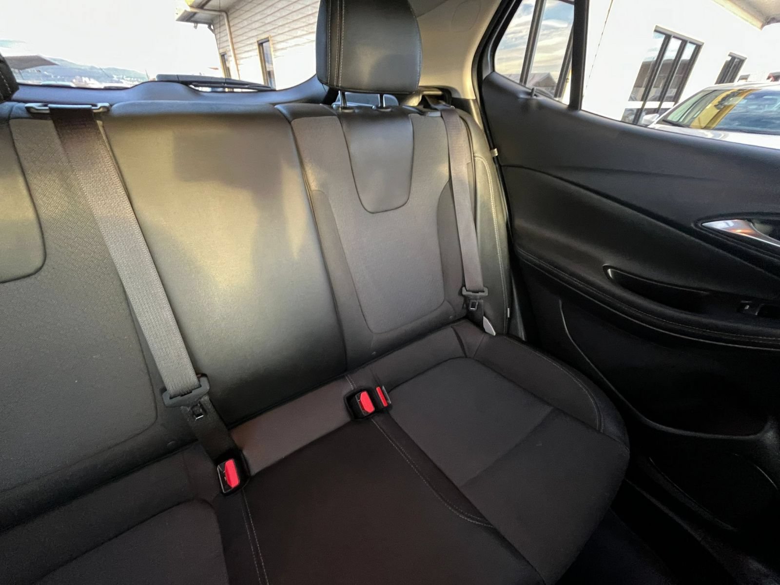 Thumbnail: 2025 Buick Encore GX - 35