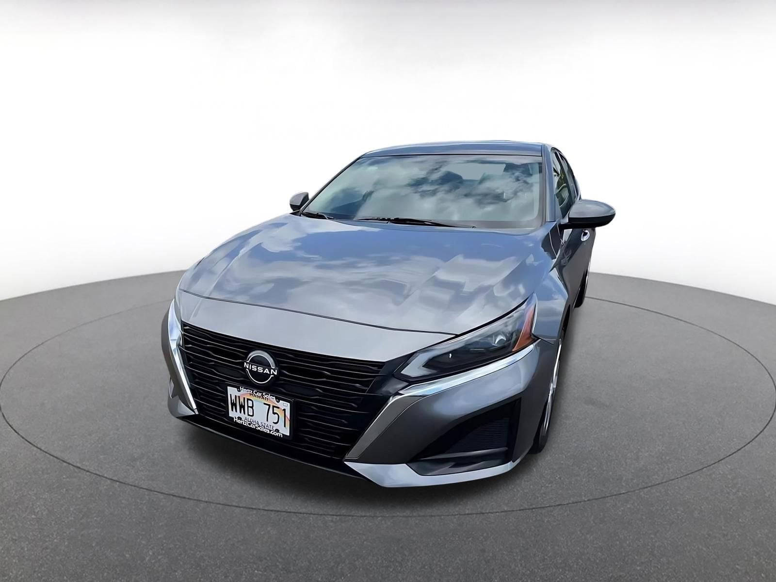 Thumbnail: 2023 Nissan Altima - 7