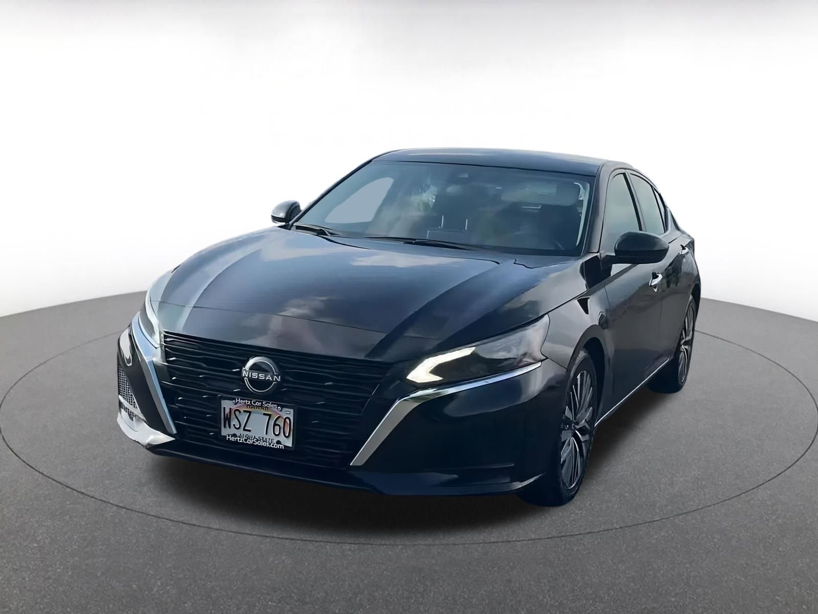 Thumbnail: 2023 Nissan Altima - 4