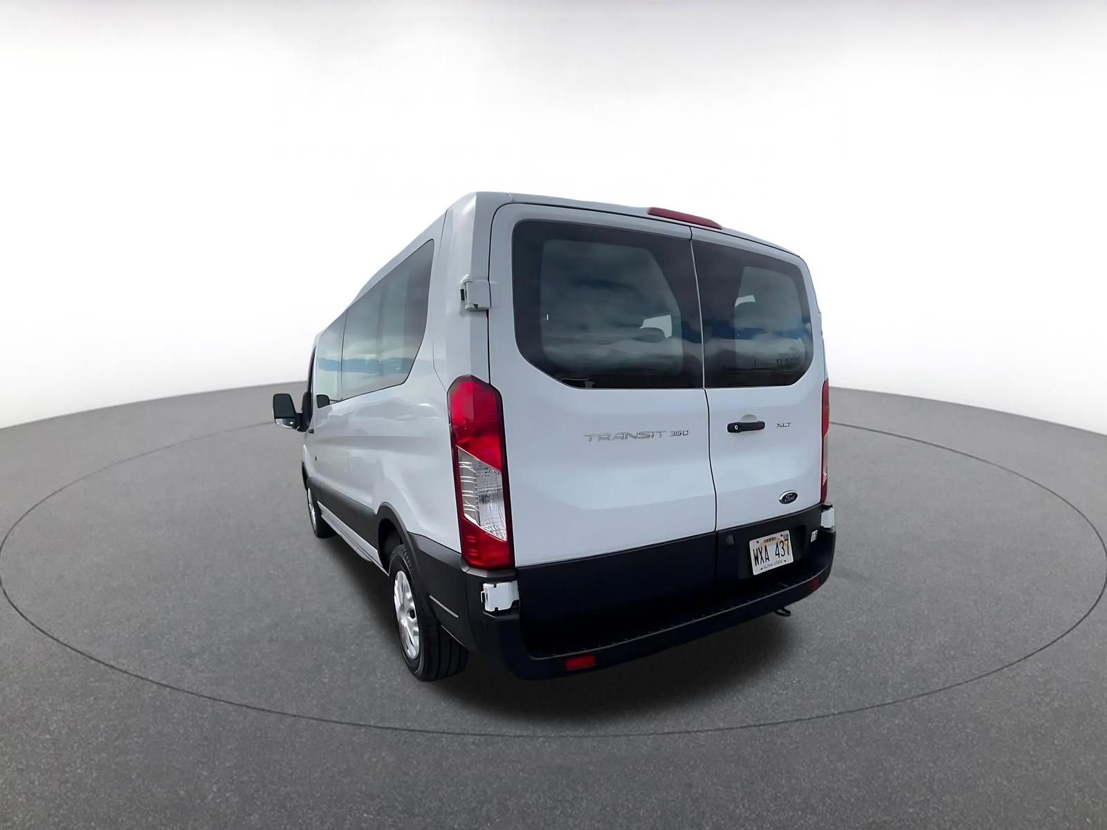 Thumbnail: 2023 Ford Econoline - 11