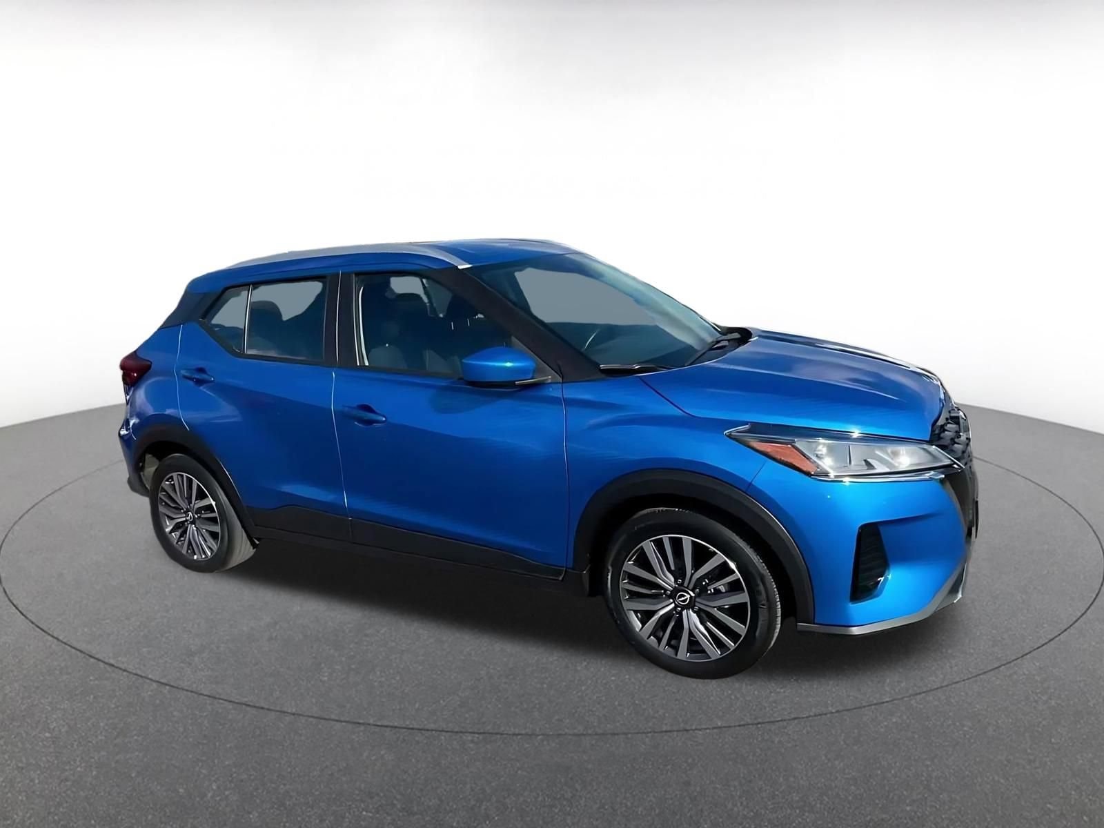Thumbnail: 2024 Nissan Kicks - 2