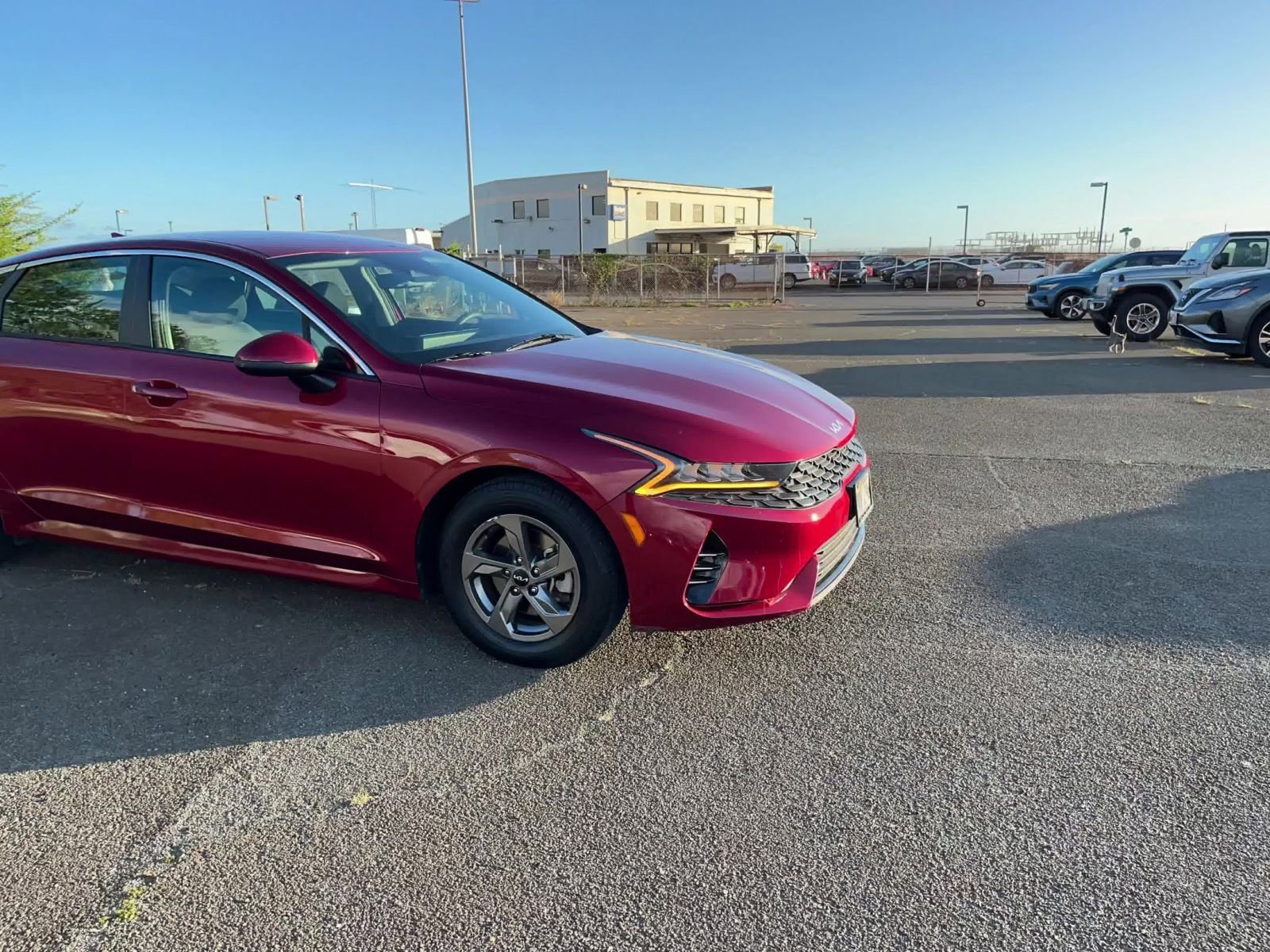 Thumbnail: 2023 Kia K5 - 2