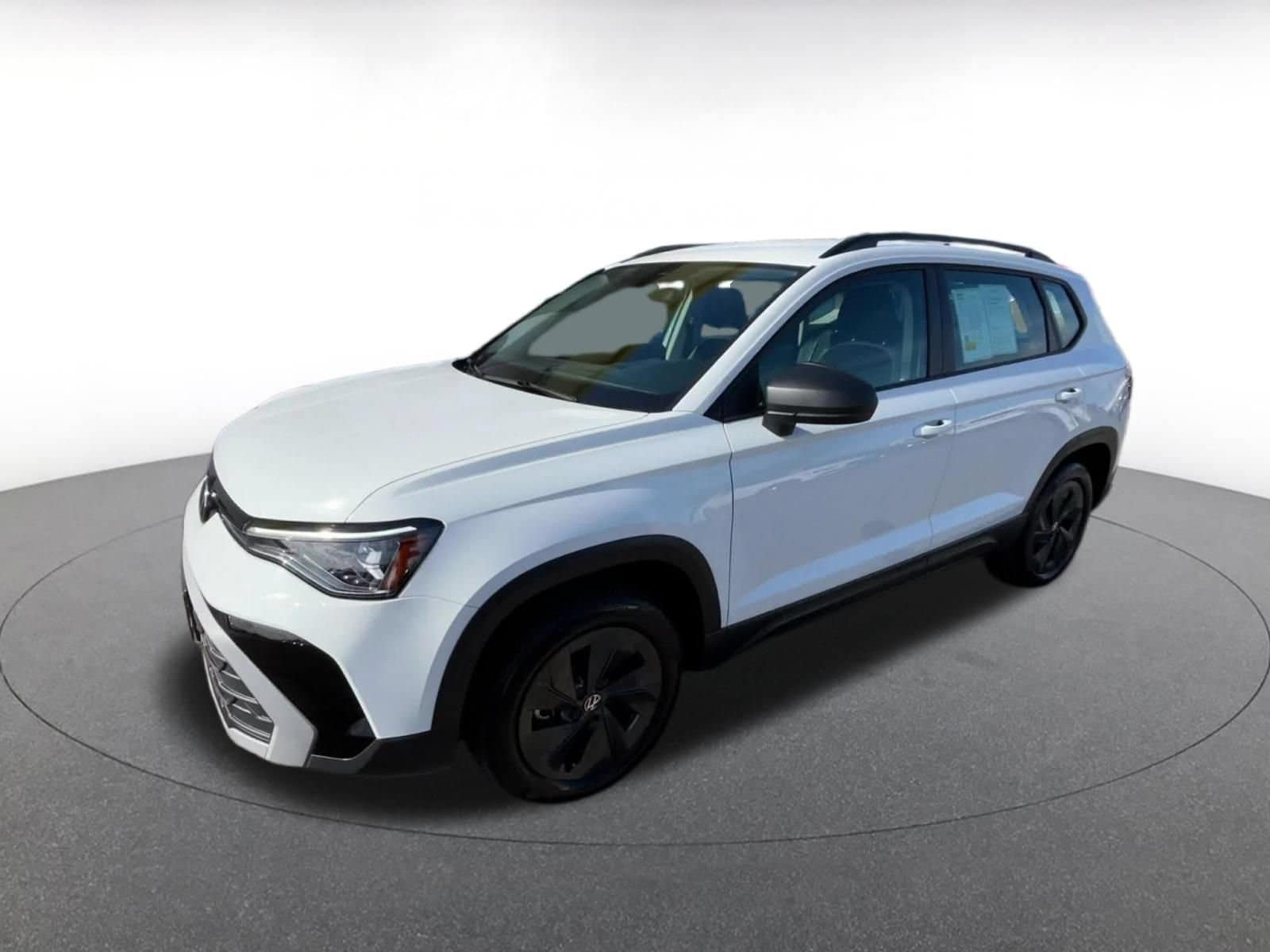 Thumbnail: 2026 Volkswagen Taos - 8