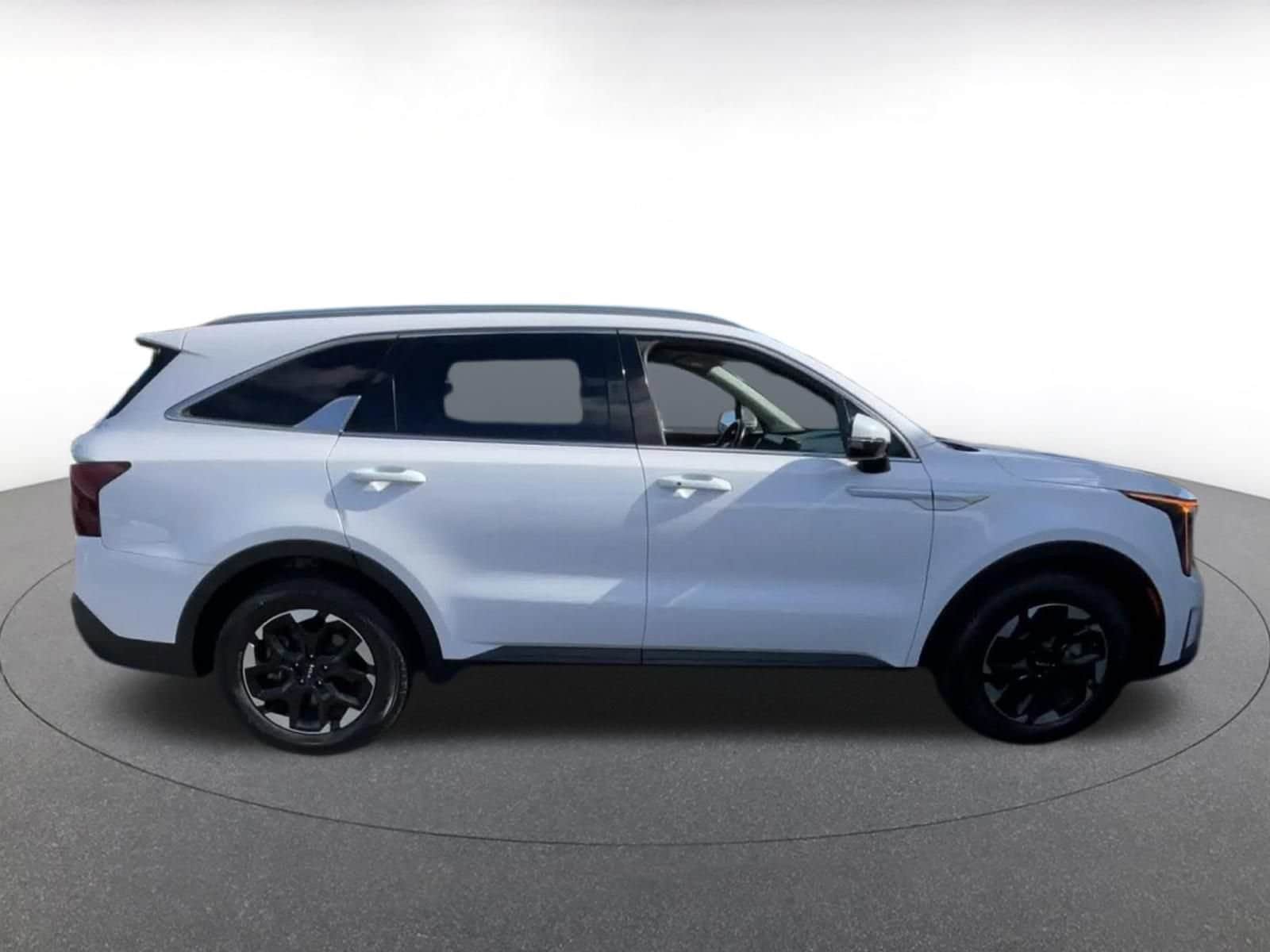Thumbnail: 2024 Kia Sorento - 16