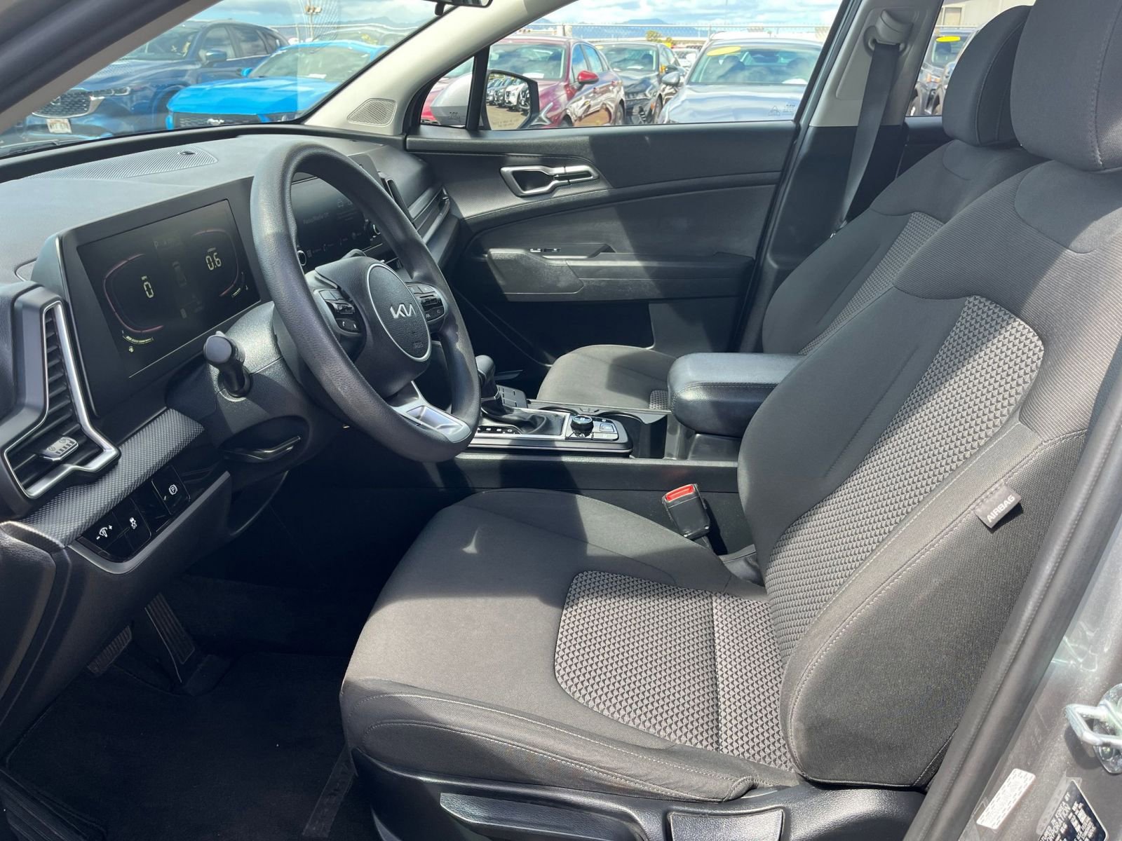 Thumbnail: 2023 Kia Sportage - 25