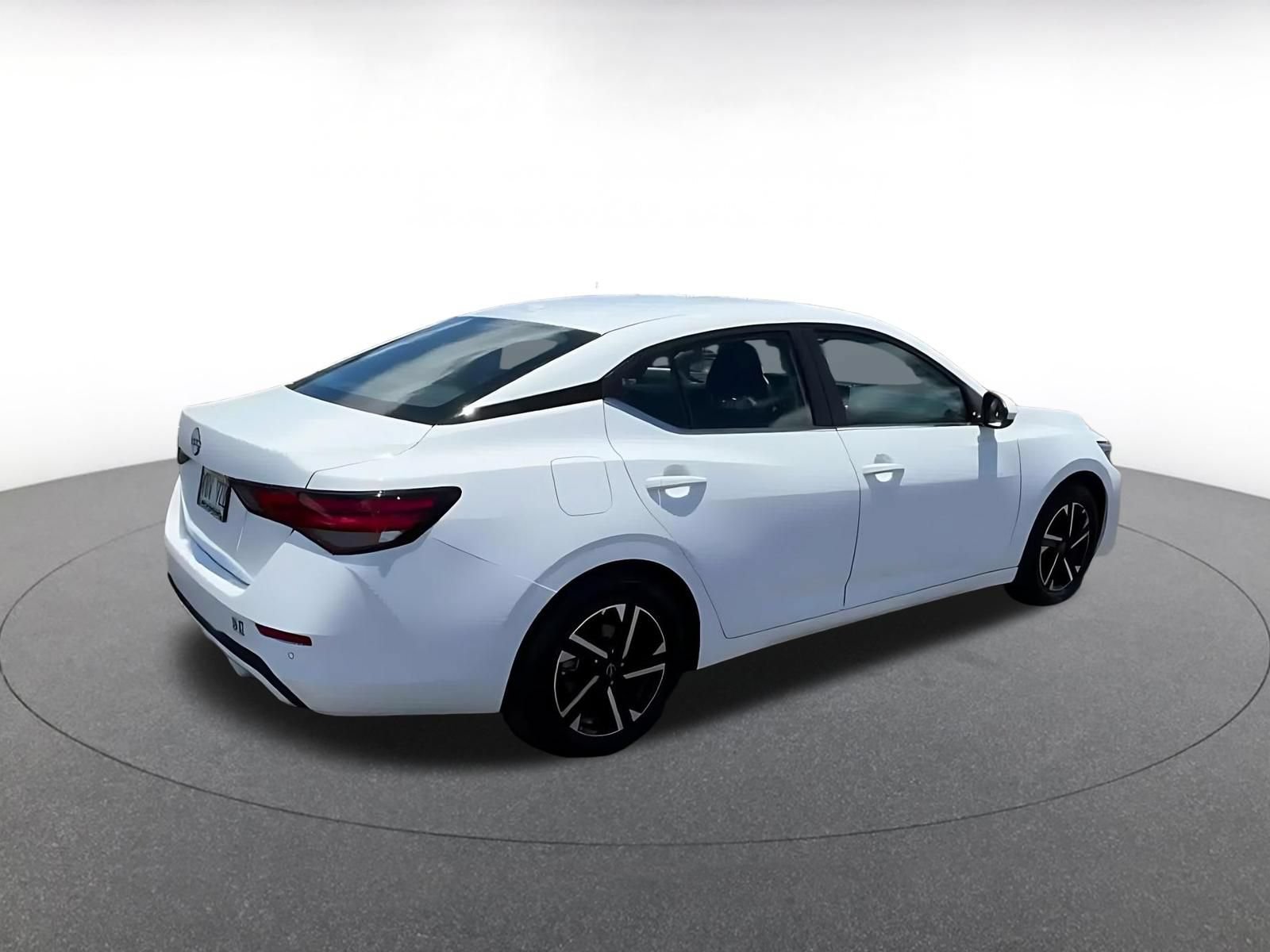Thumbnail: 2025 Nissan Sentra - 15