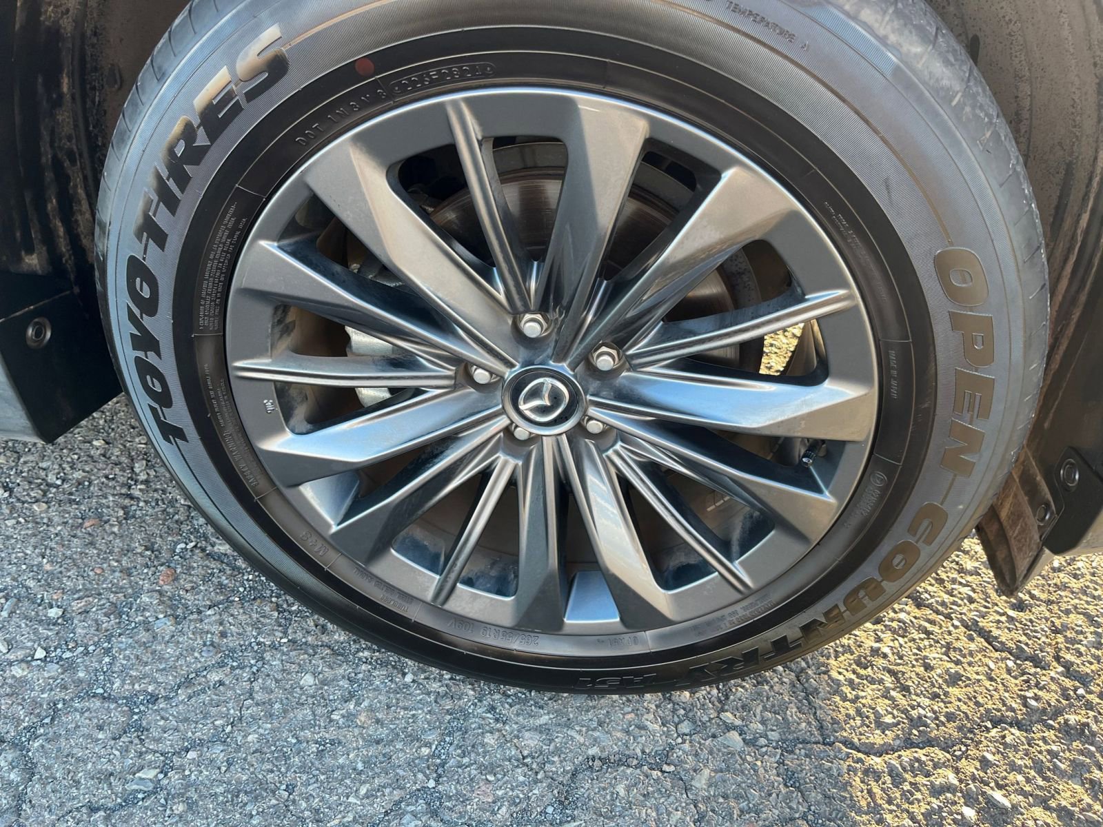 Thumbnail: 2025 Mazda CX-70 - 25