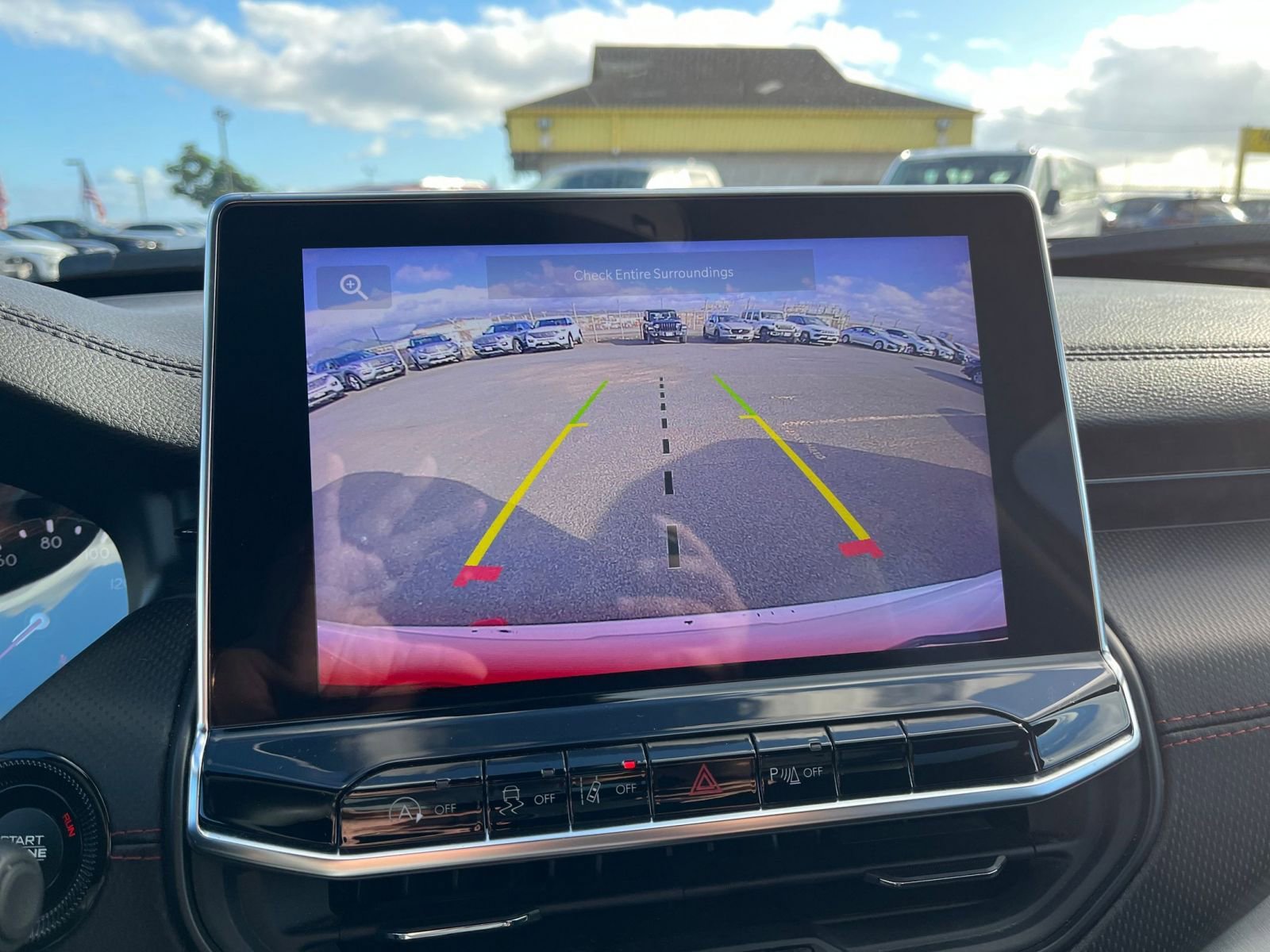 Thumbnail: 2025 Jeep Compass - 23