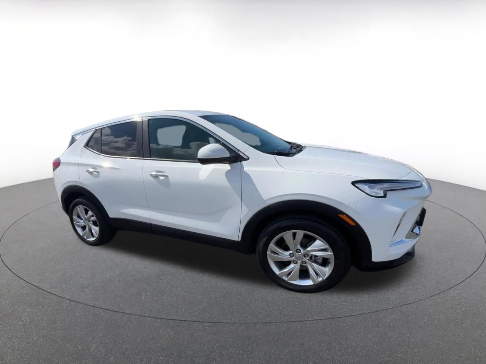 Thumbnail: 2025 Buick Encore GX - 2