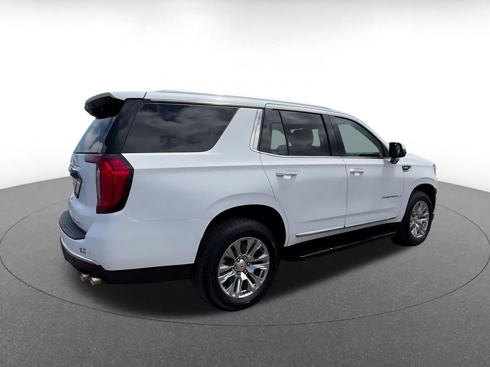 Thumbnail: 2023 GMC Yukon - 14