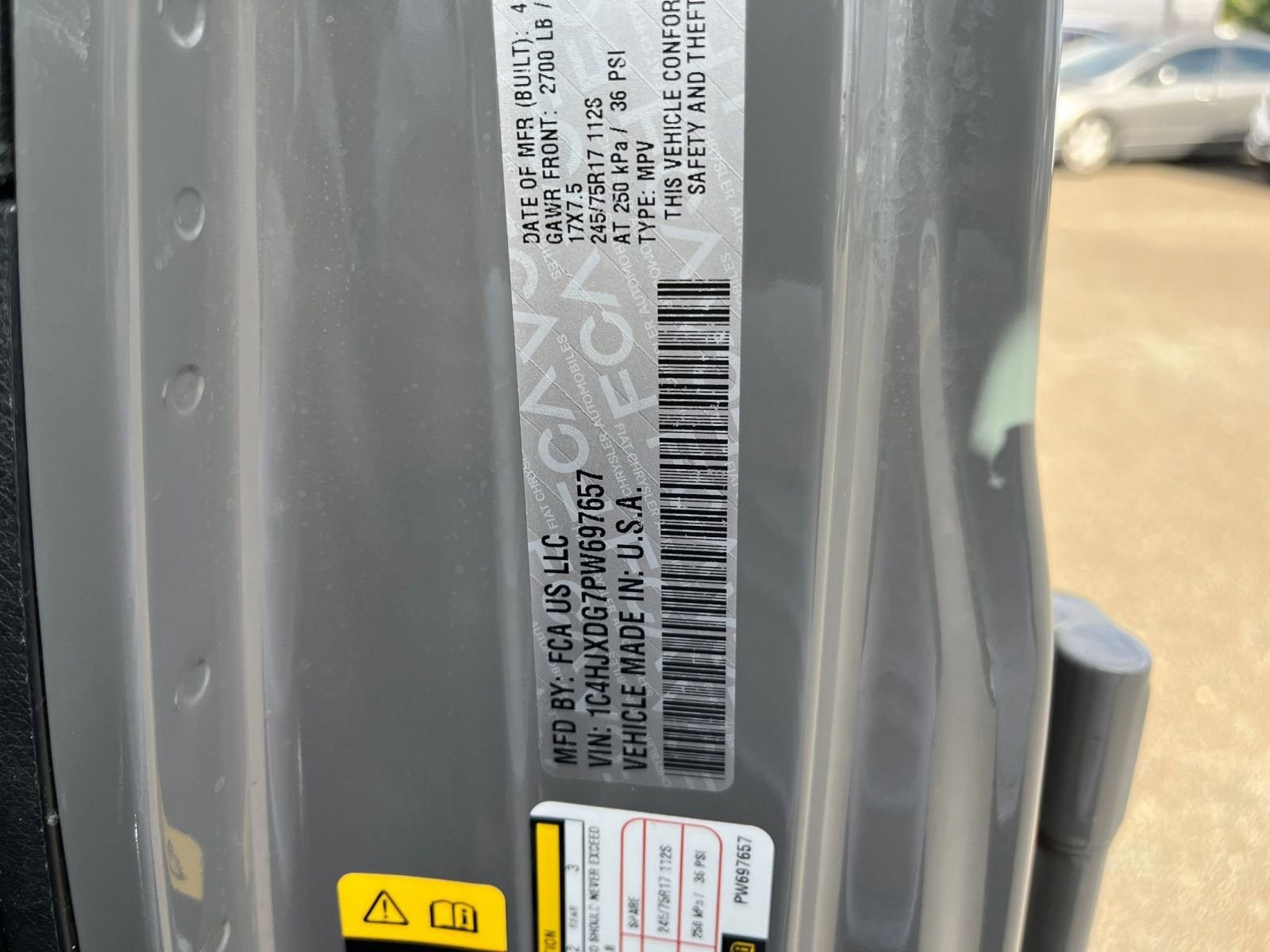 Thumbnail: 2023 Jeep Wrangler - 28