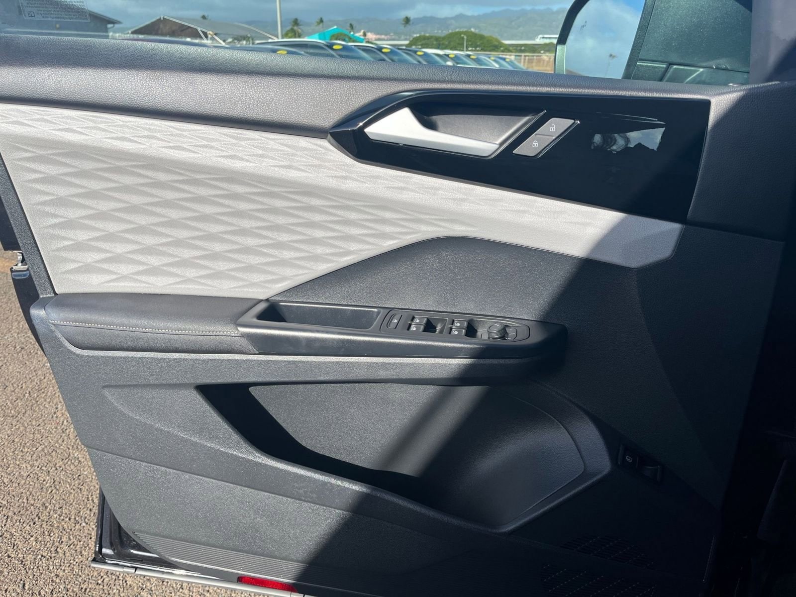 Thumbnail: 2024 Volkswagen Taos - 20