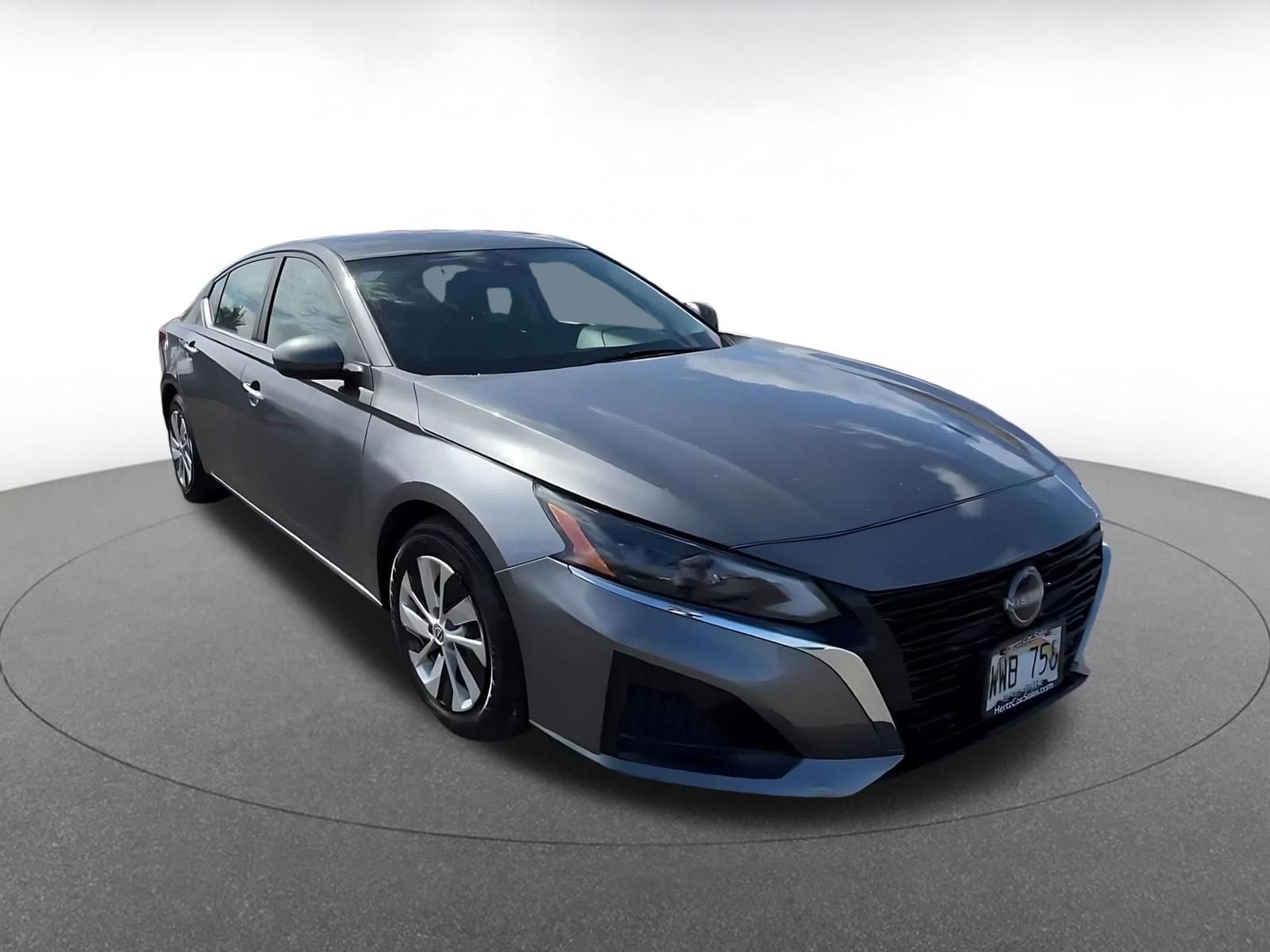 Thumbnail: 2023 Nissan Altima - 3