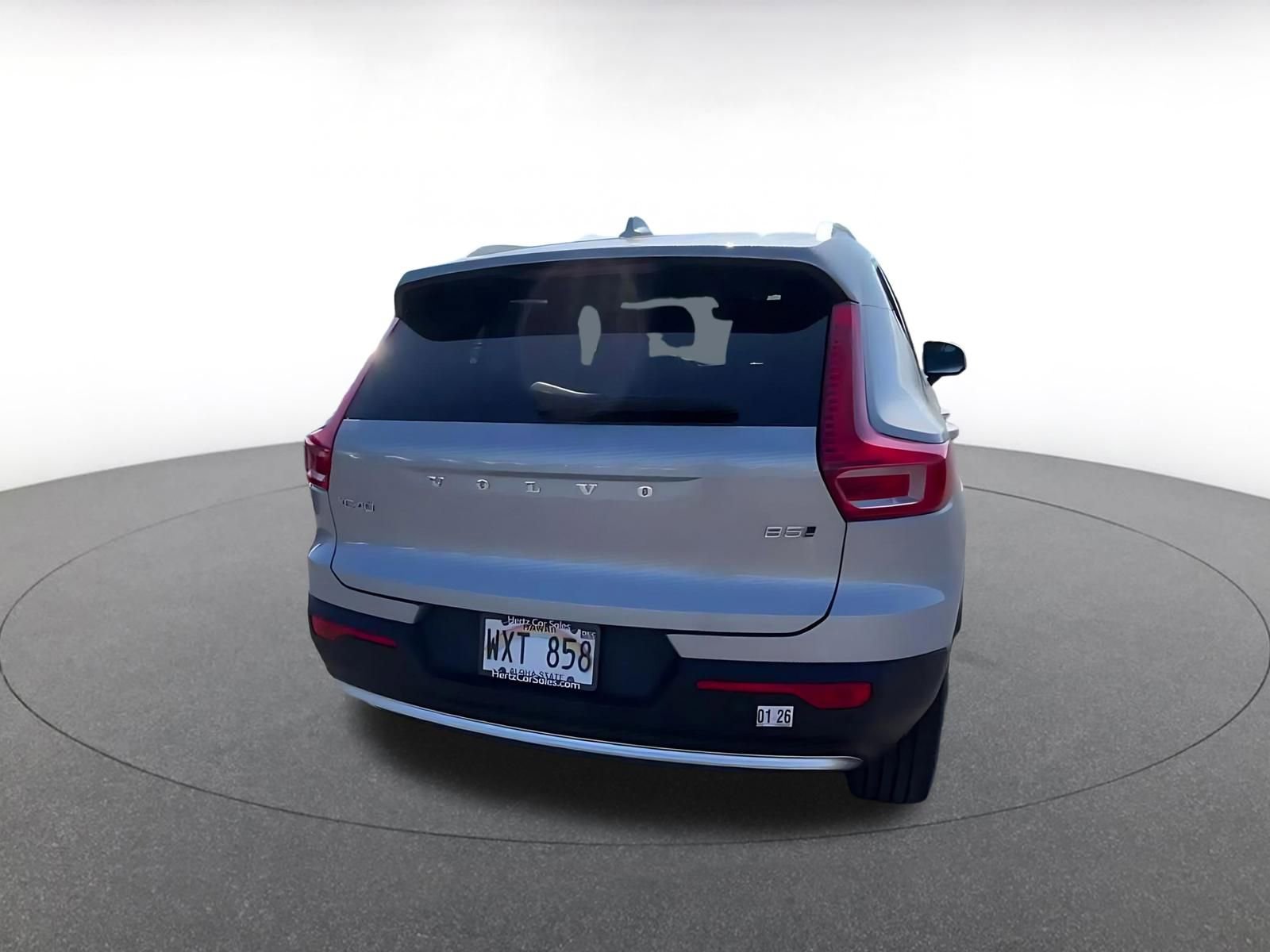 Thumbnail: 2024 Volvo XC40 - 14