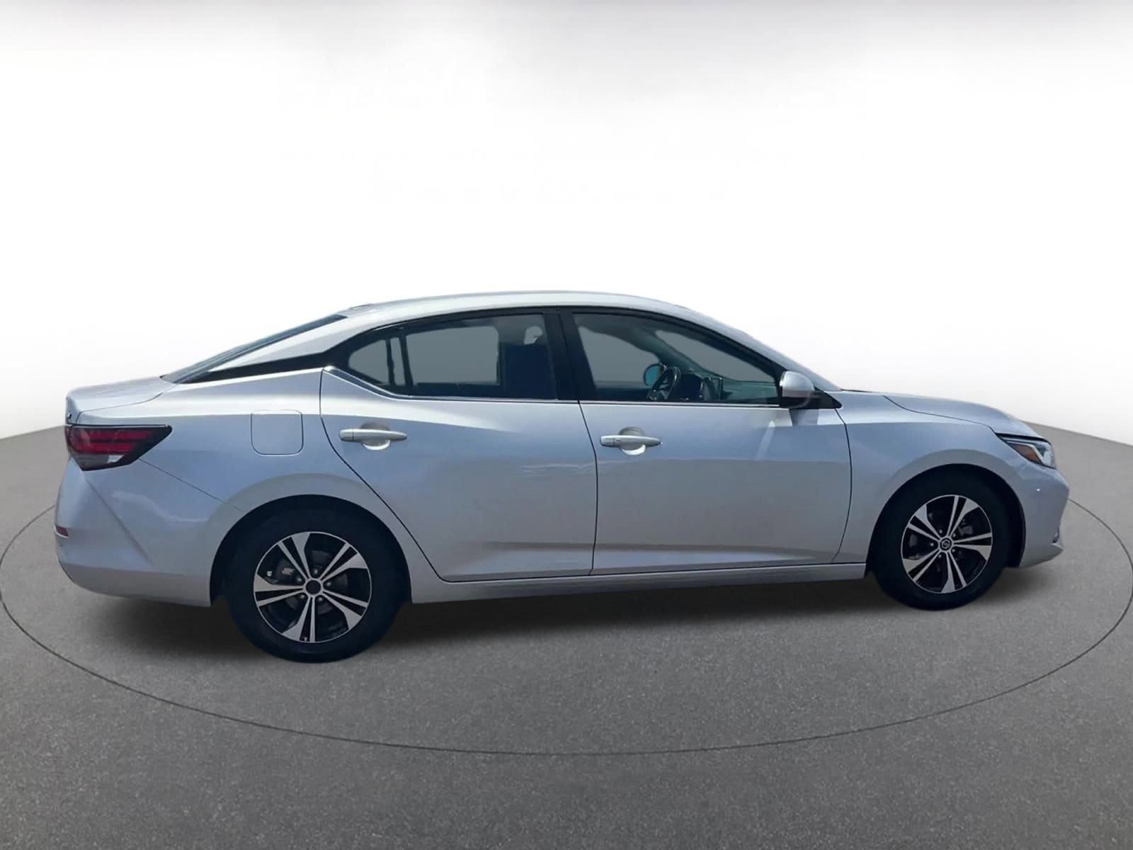 Thumbnail: 2021 Nissan Sentra - 15