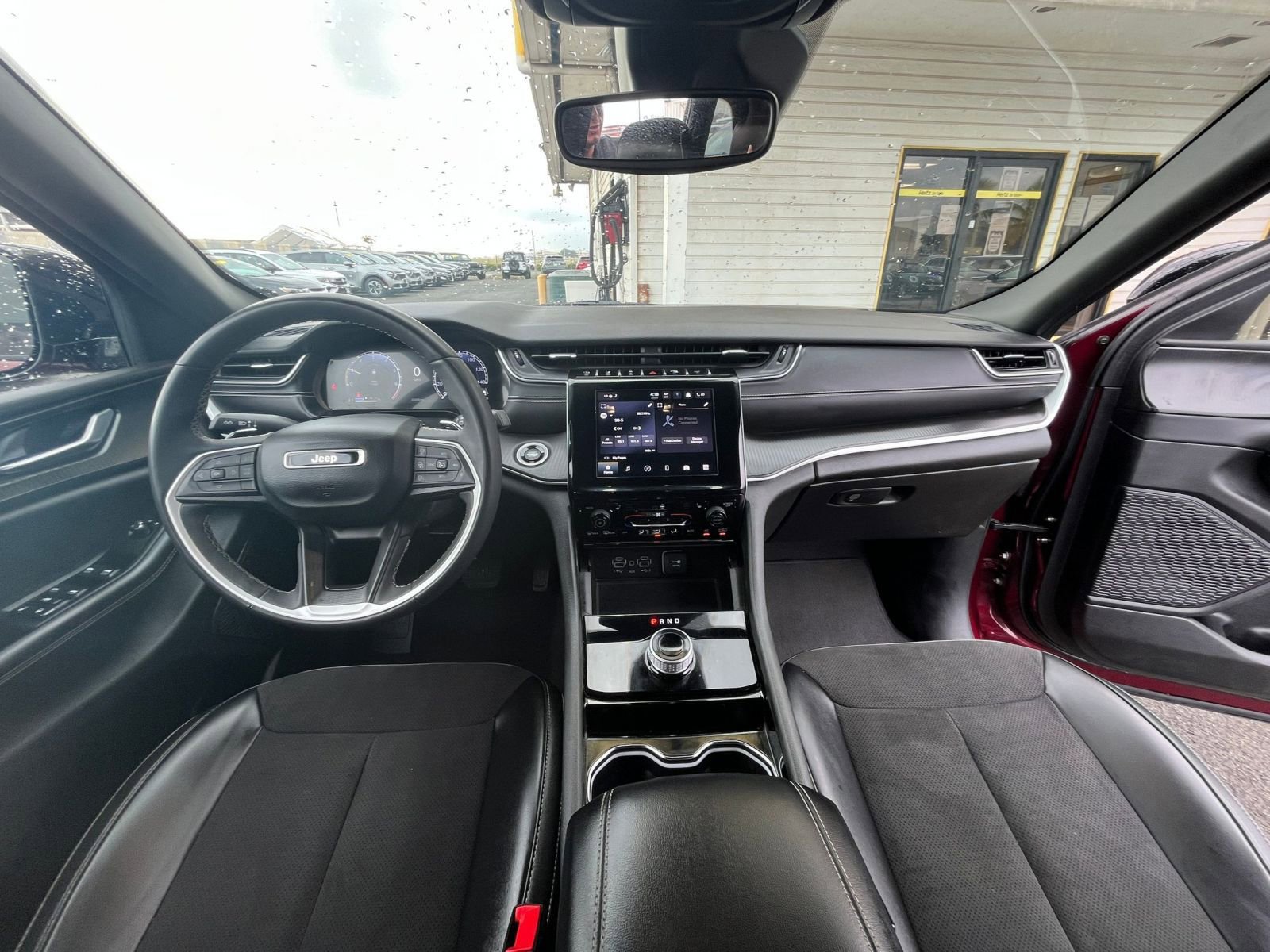 Thumbnail: 2023 Jeep Grand Cherokee - 33