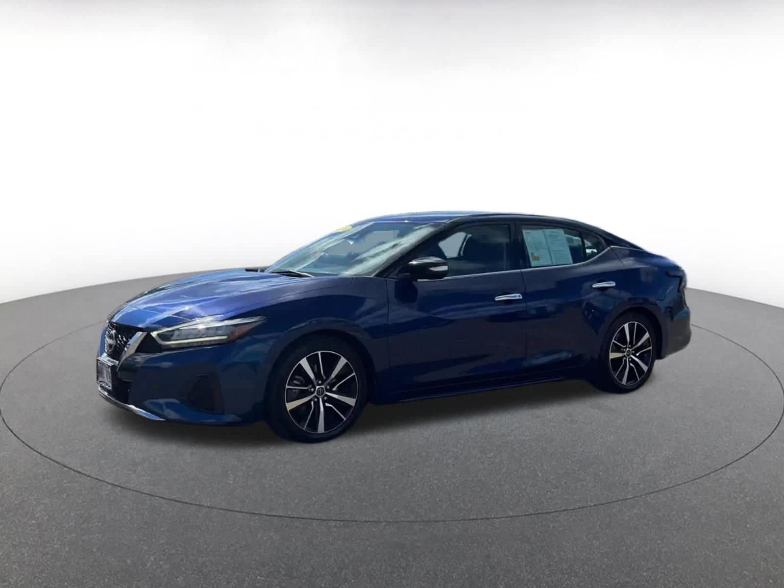 Thumbnail: 2023 Nissan Maxima - 8