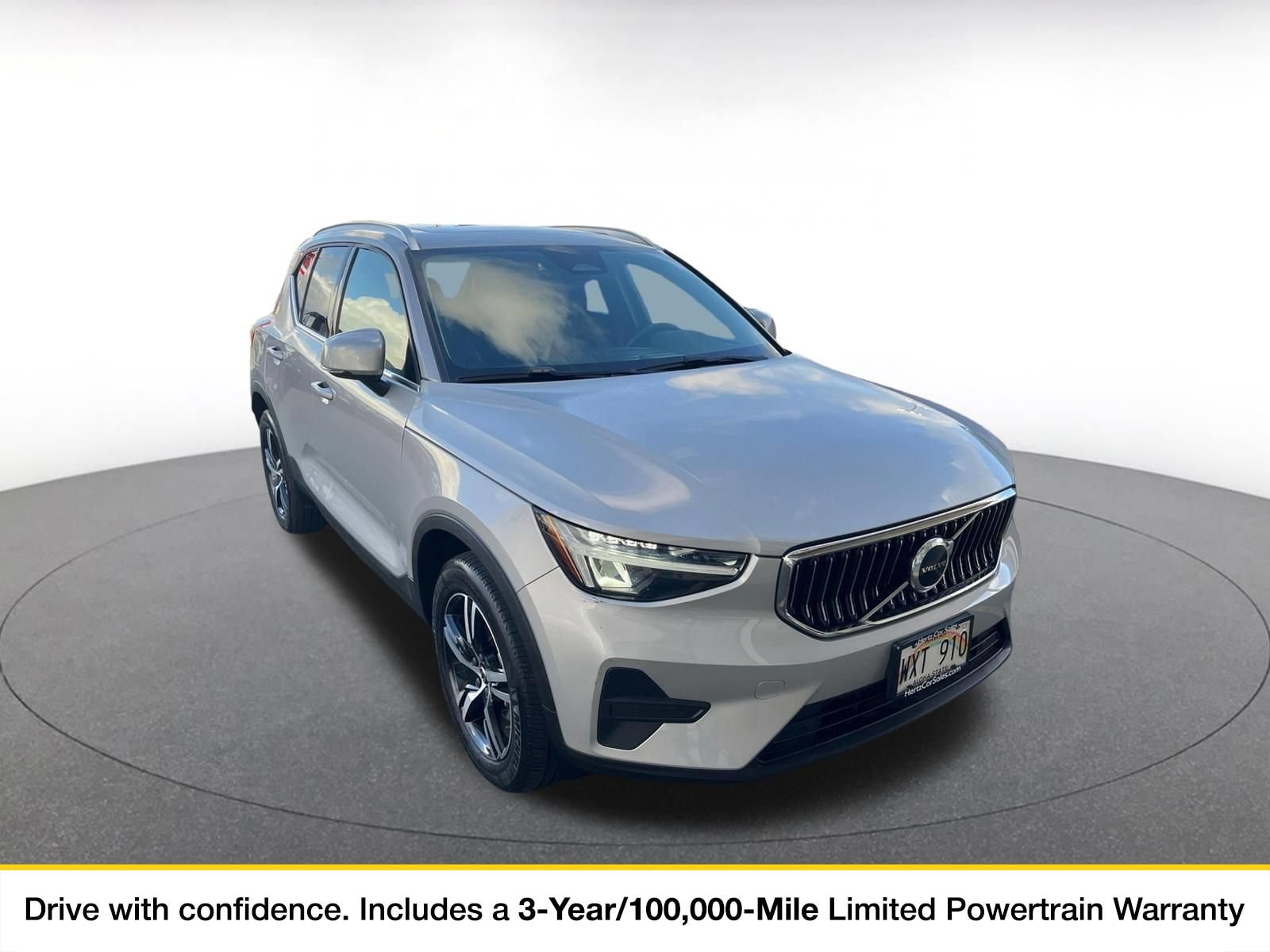 2024 Volvo XC40