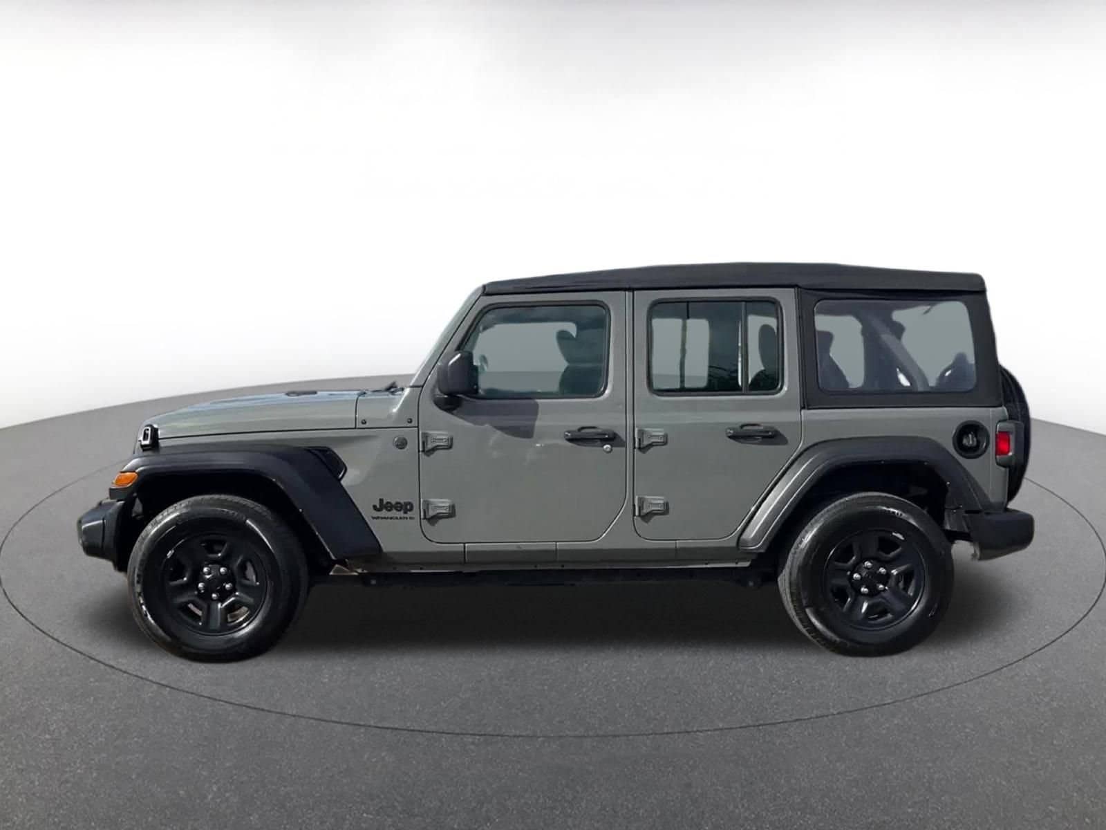 Thumbnail: 2023 Jeep Wrangler - 8