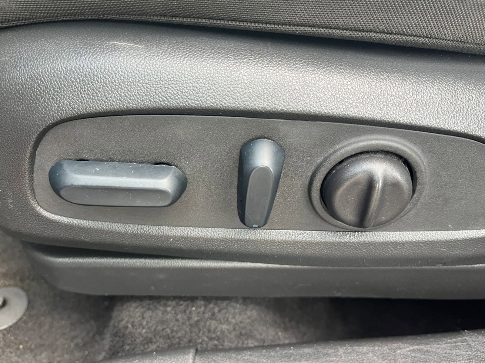 Thumbnail: 2023 Chevrolet TrailBlazer - 23