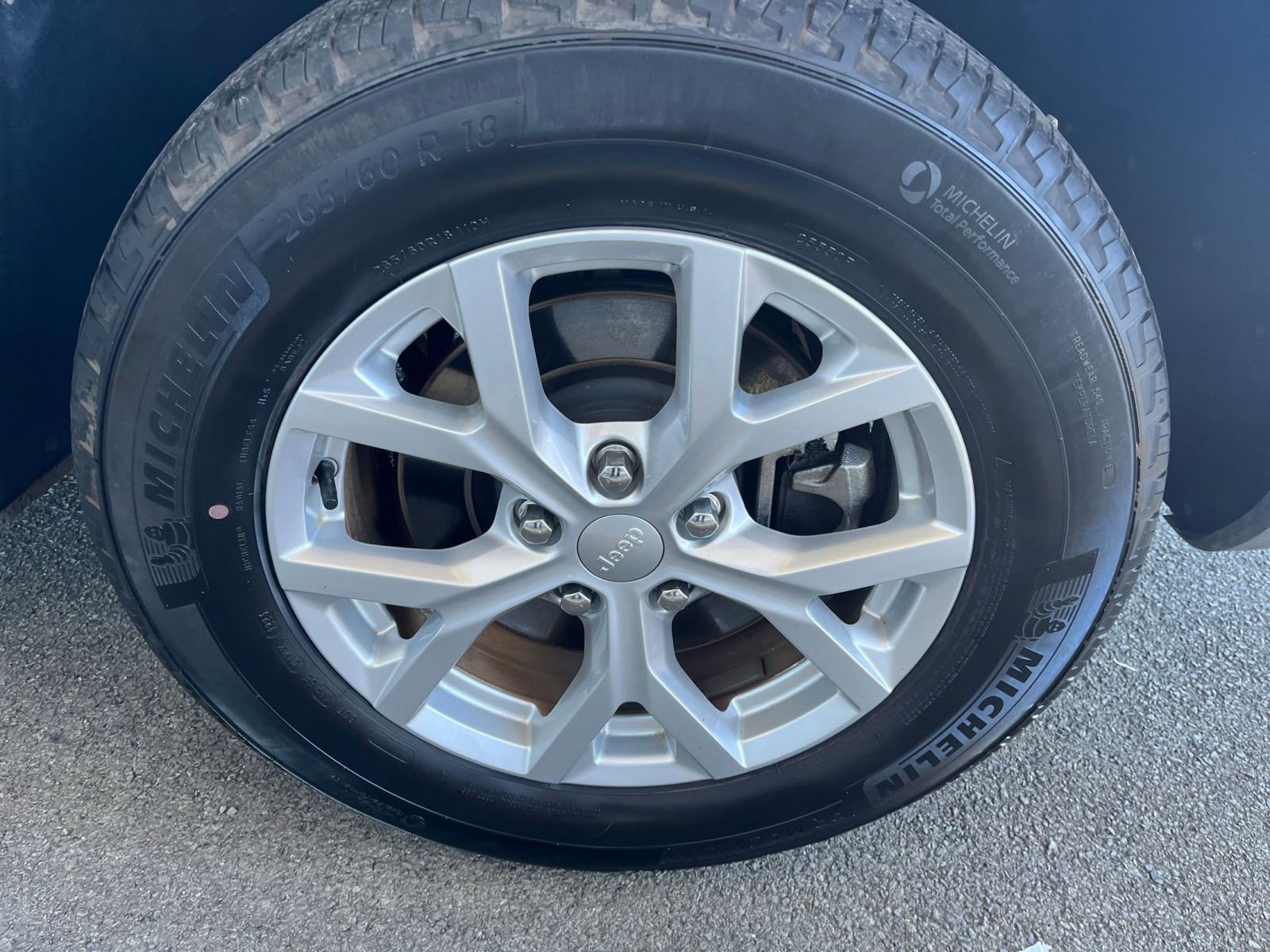 Thumbnail: 2023 Jeep Grand Cherokee - 31